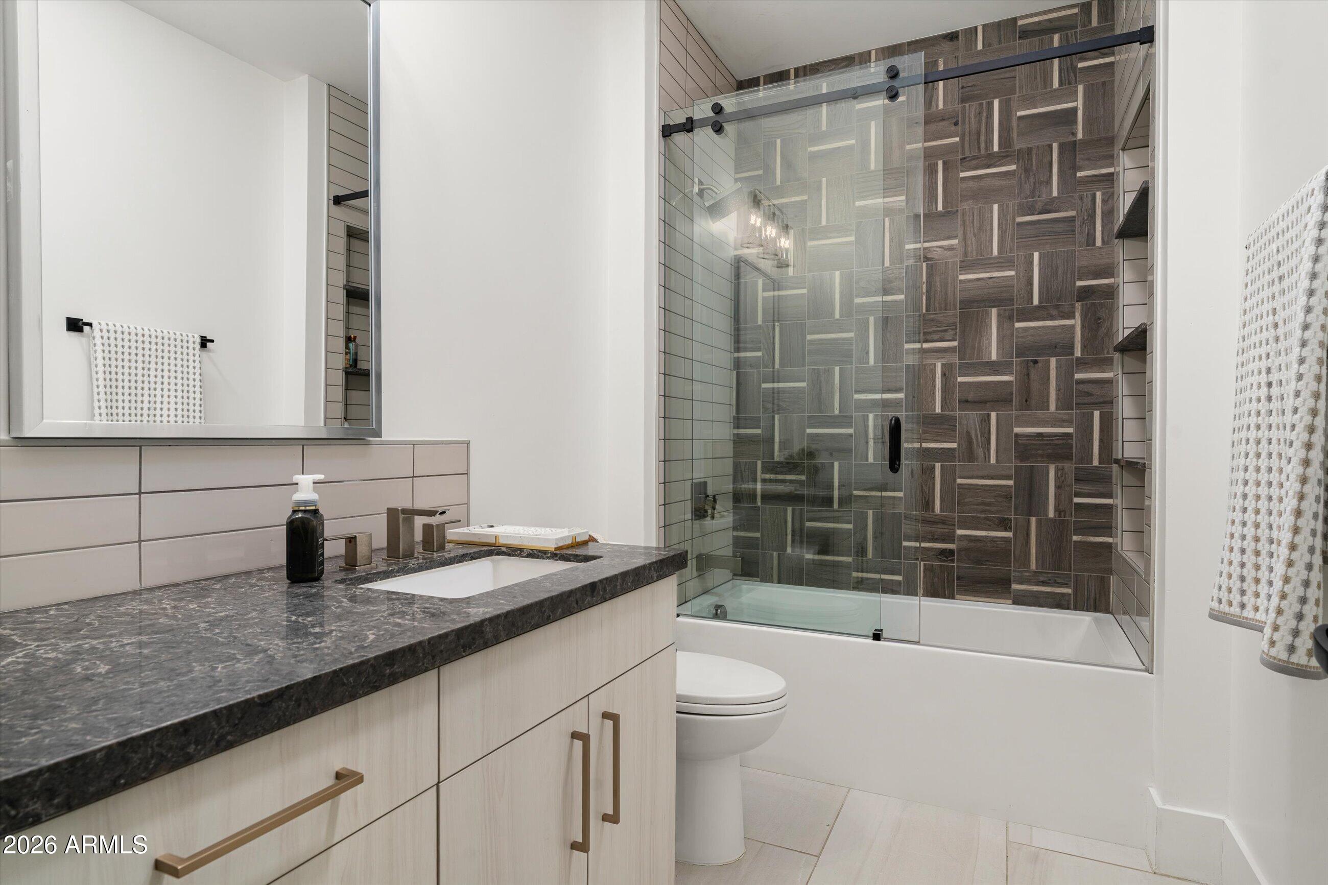 5601 W Thunder Cloud Drive