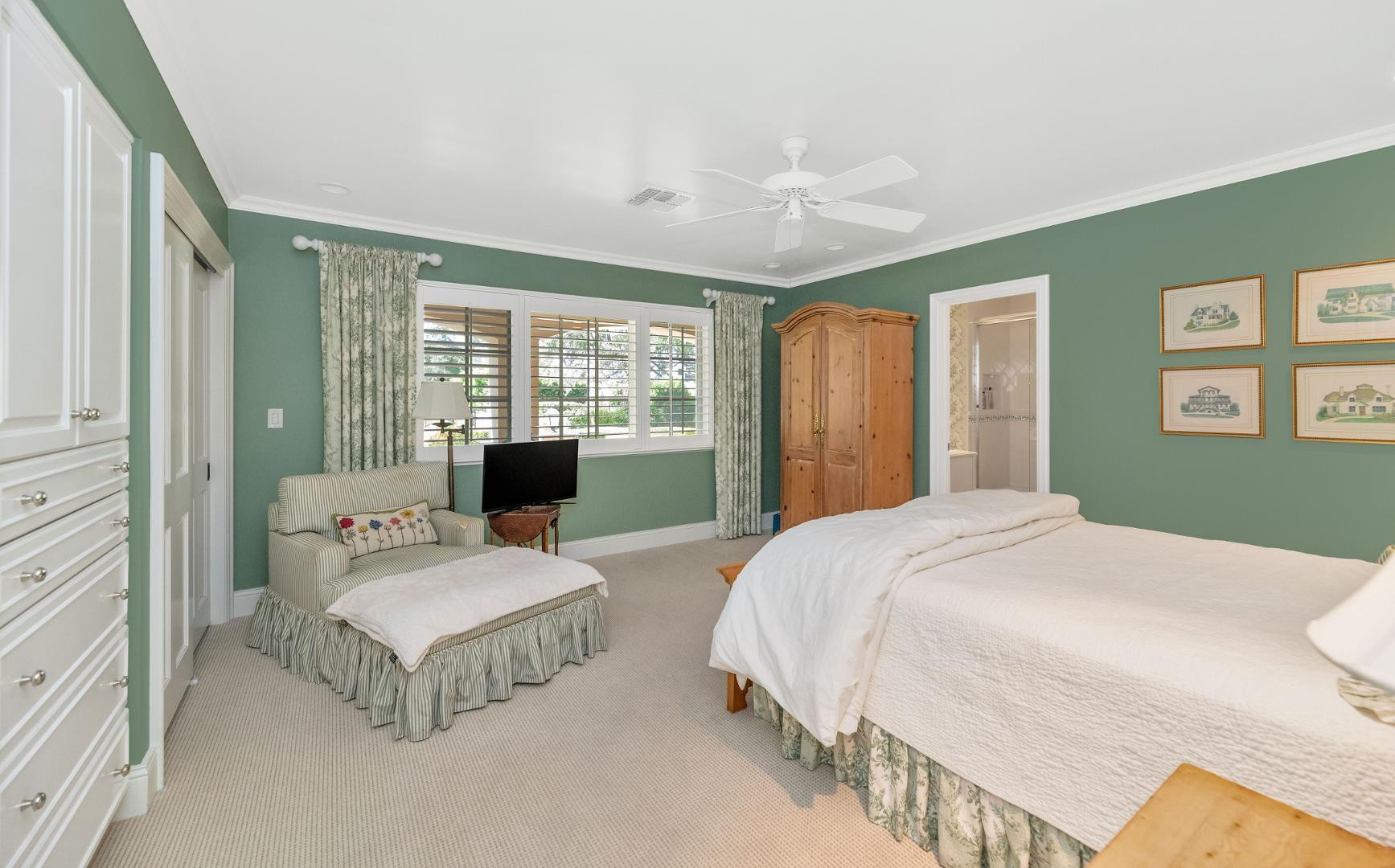 6248 E Montecito Avenue