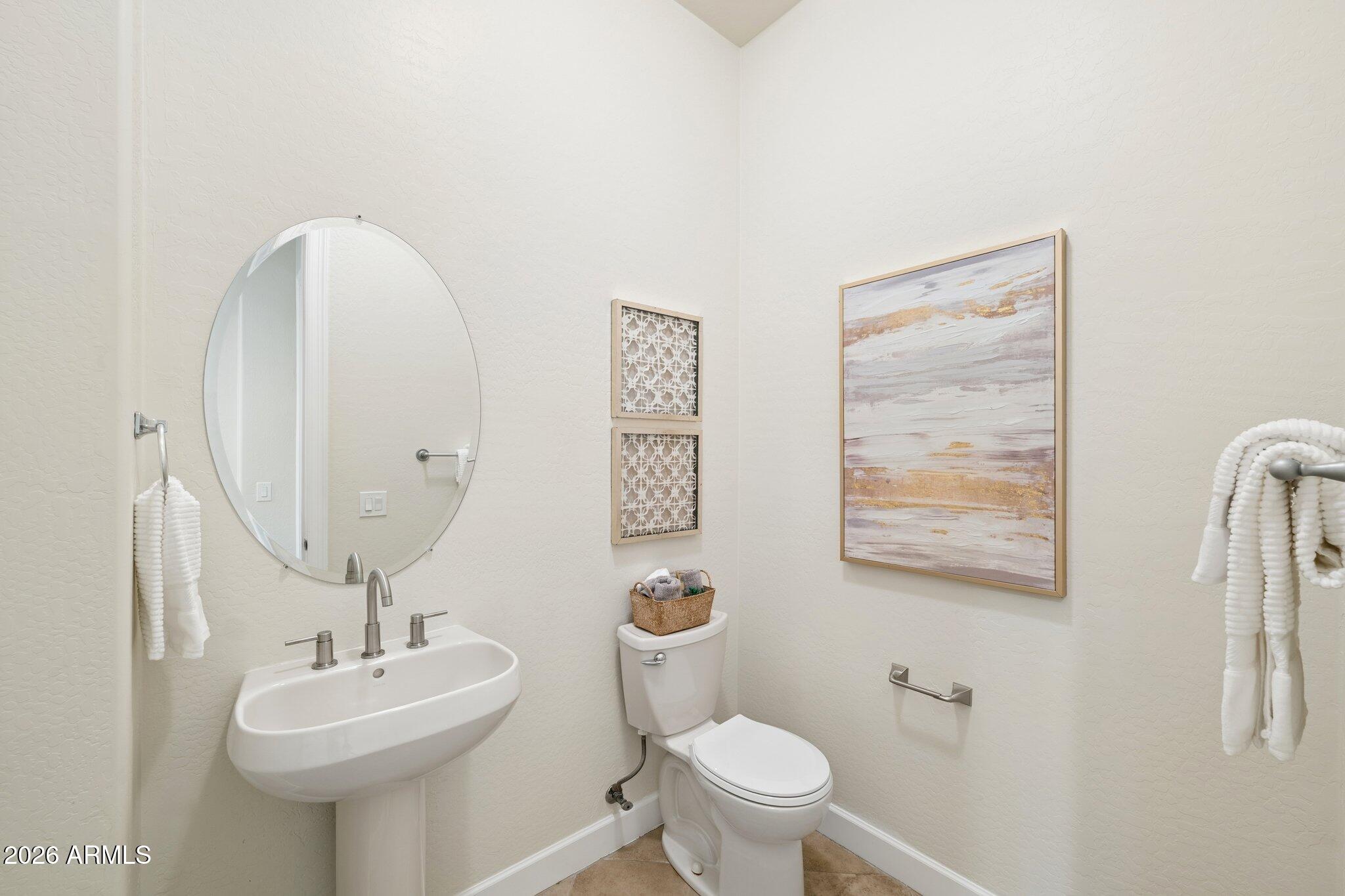 16195 W Glenrosa Avenue