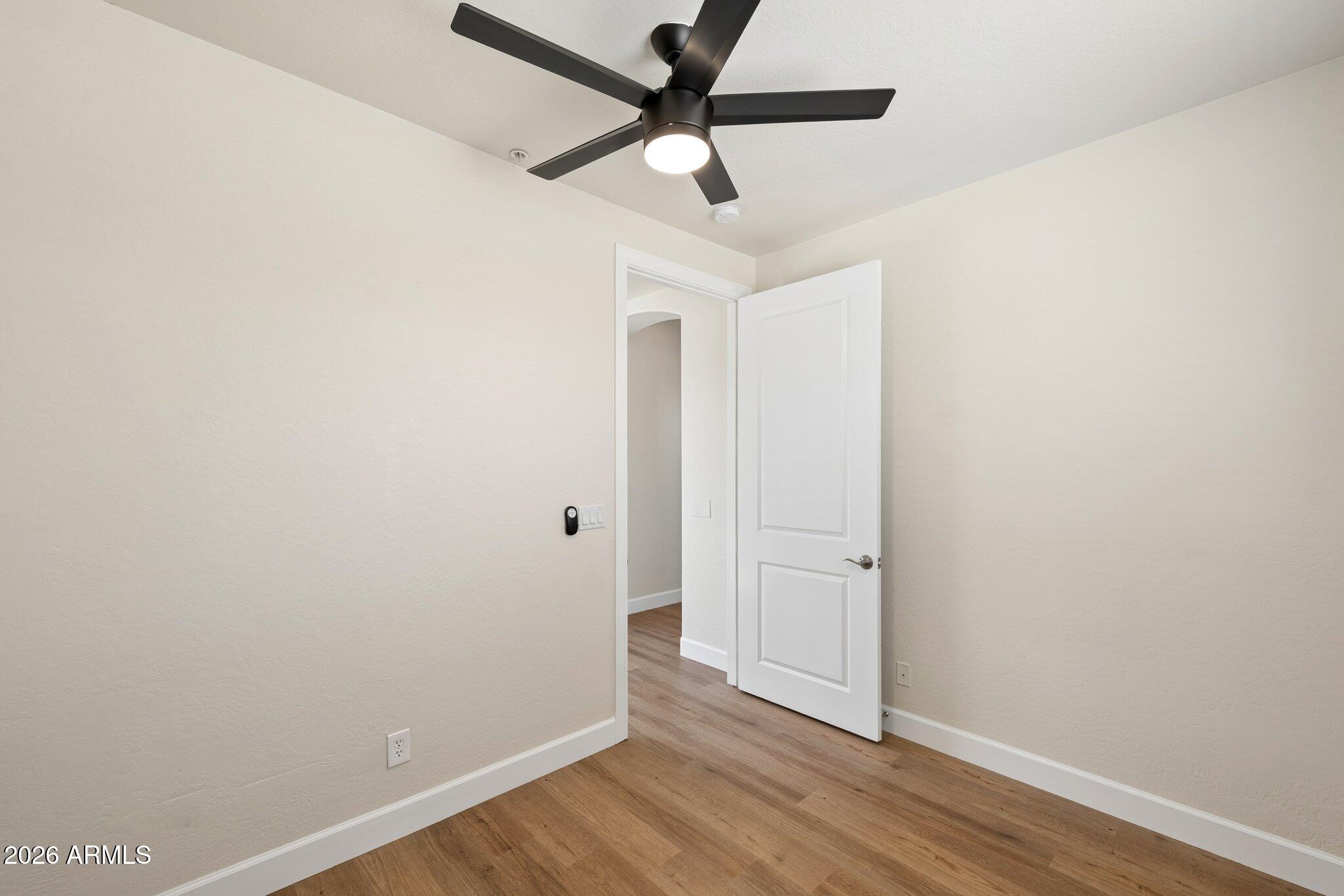 16195 W Glenrosa Avenue