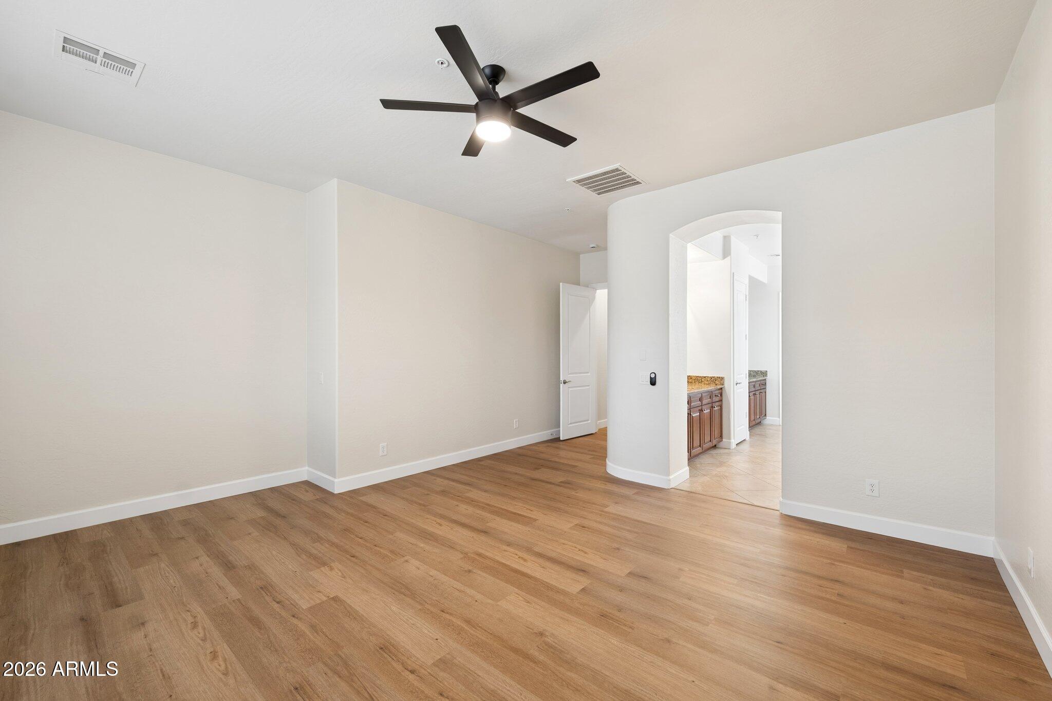 16195 W Glenrosa Avenue