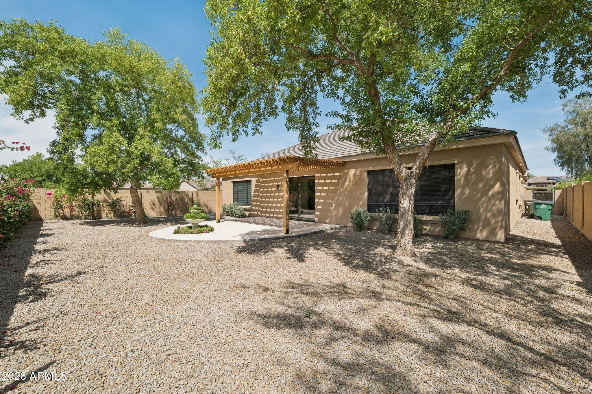 16195 W Glenrosa Avenue