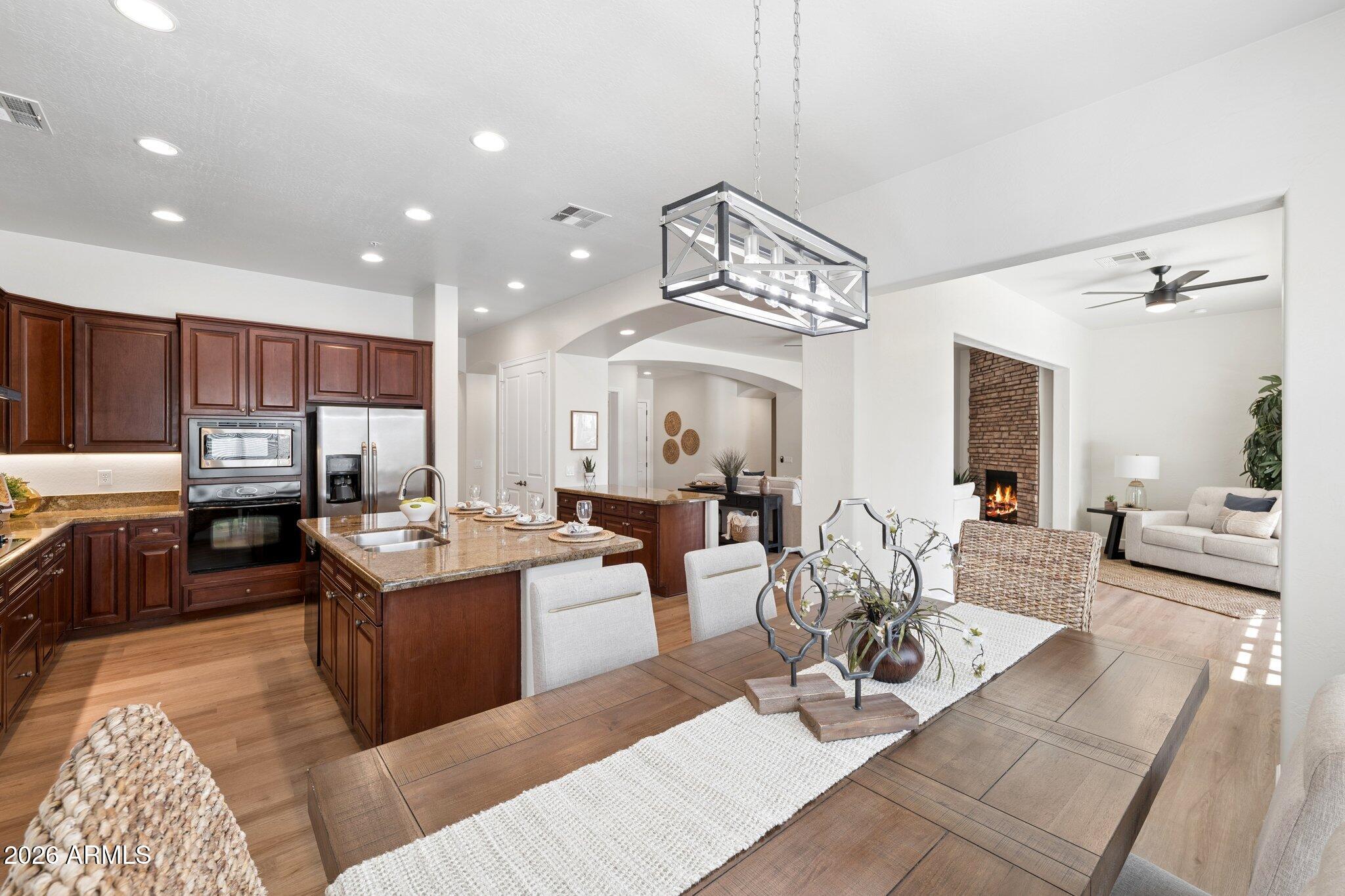 16195 W Glenrosa Avenue