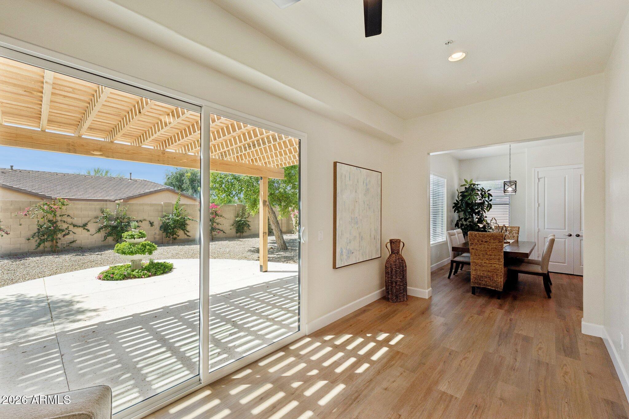 16195 W Glenrosa Avenue