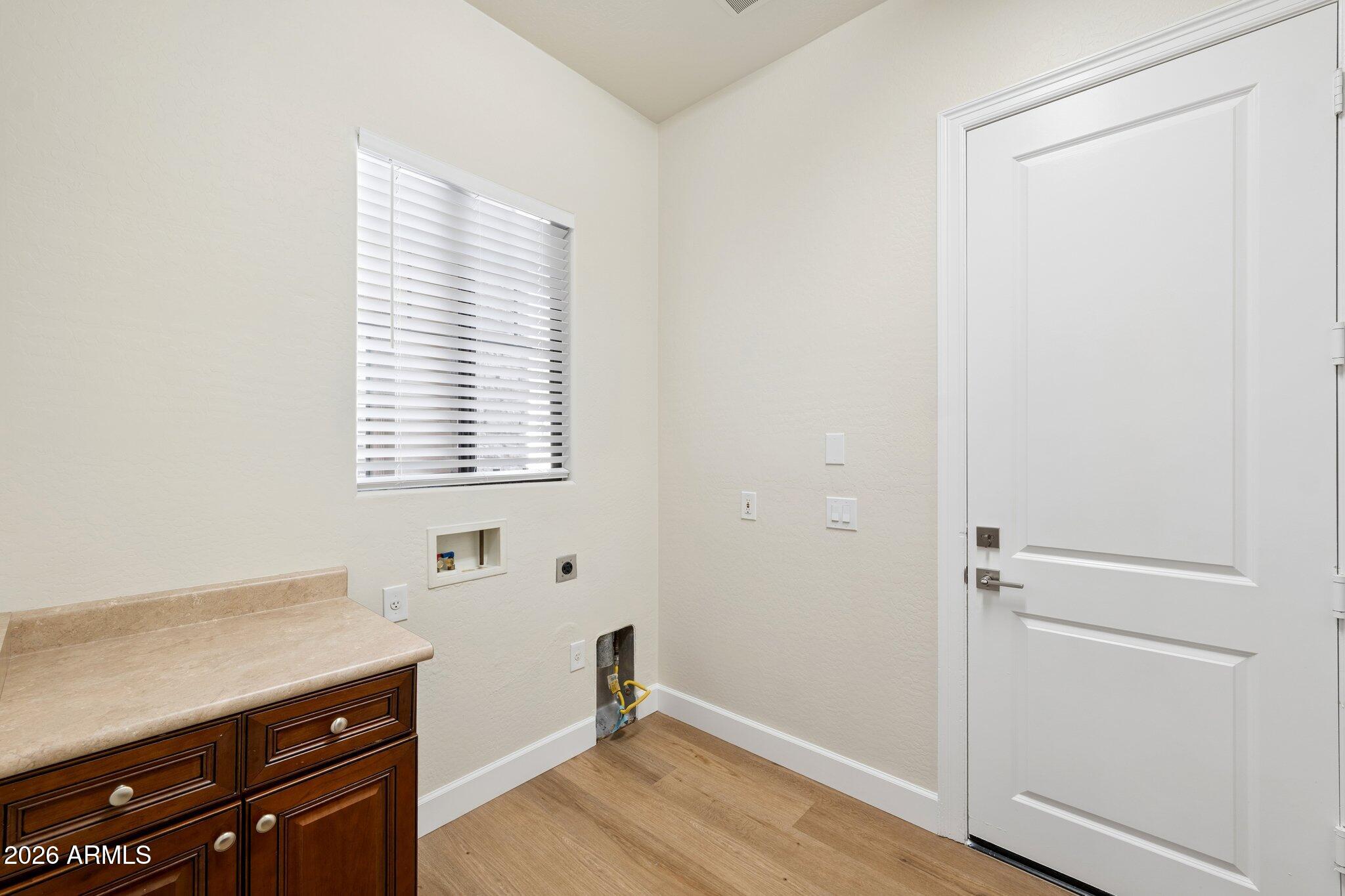 16195 W Glenrosa Avenue