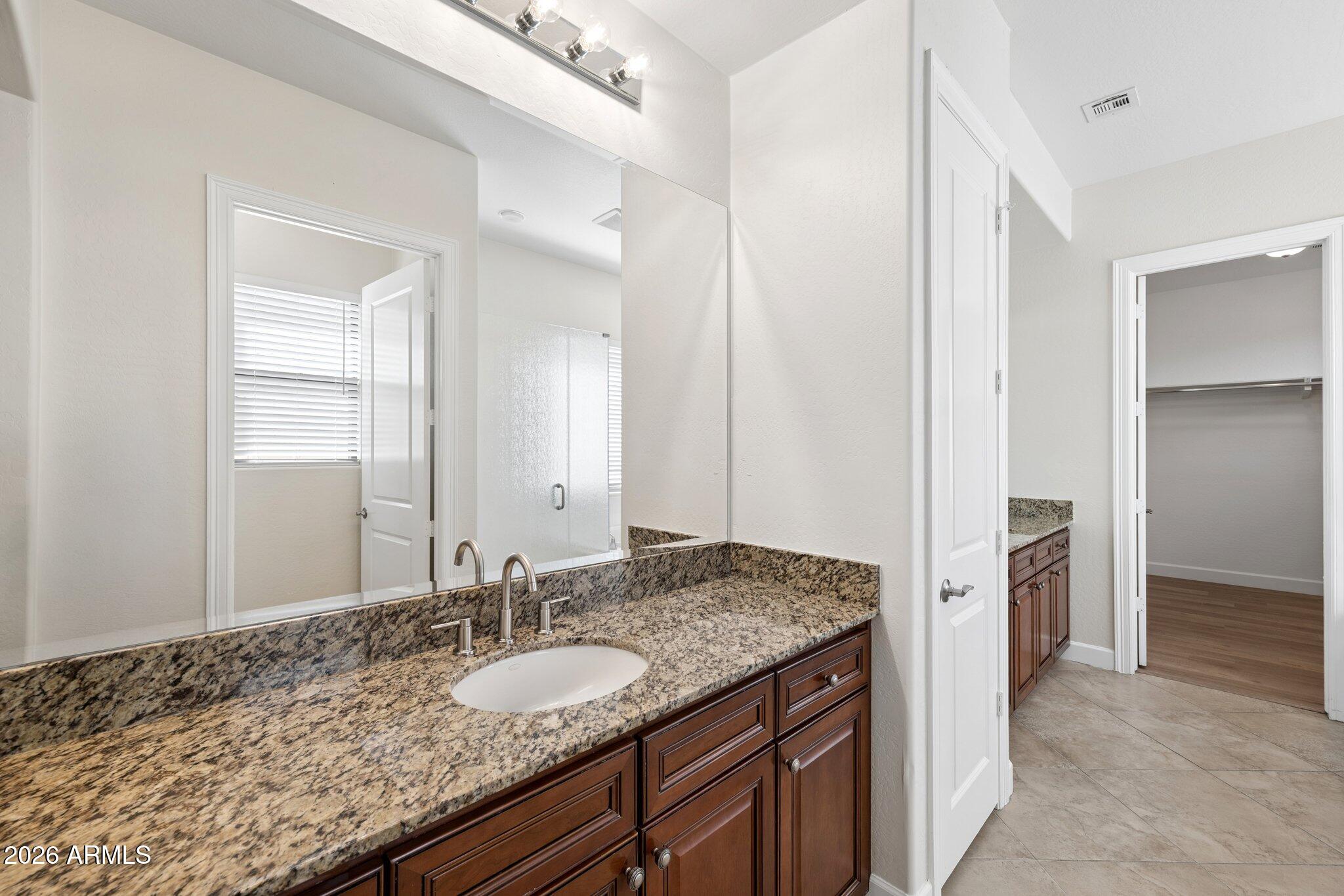 16195 W Glenrosa Avenue