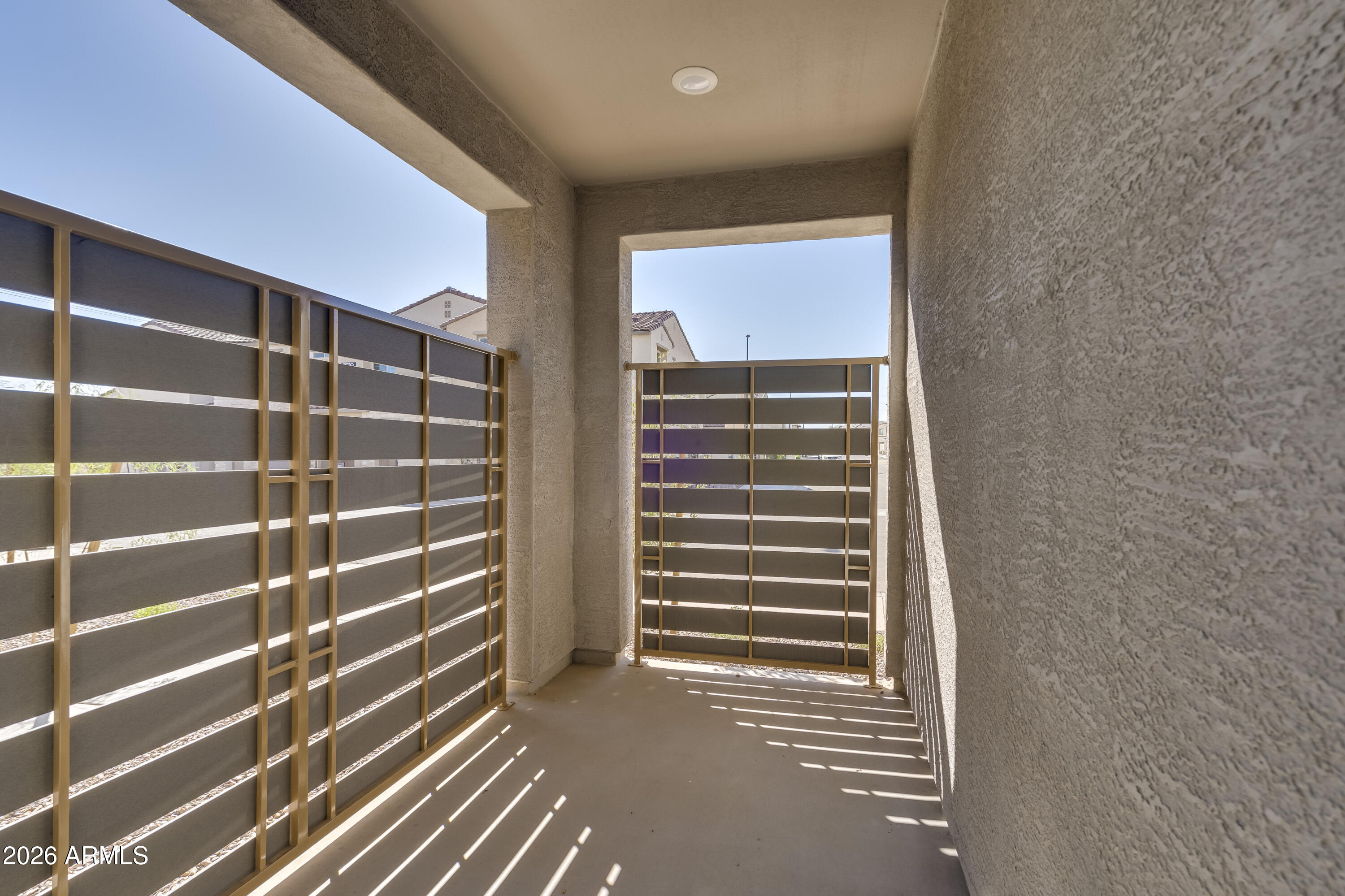 760 E Doral Avenue 101