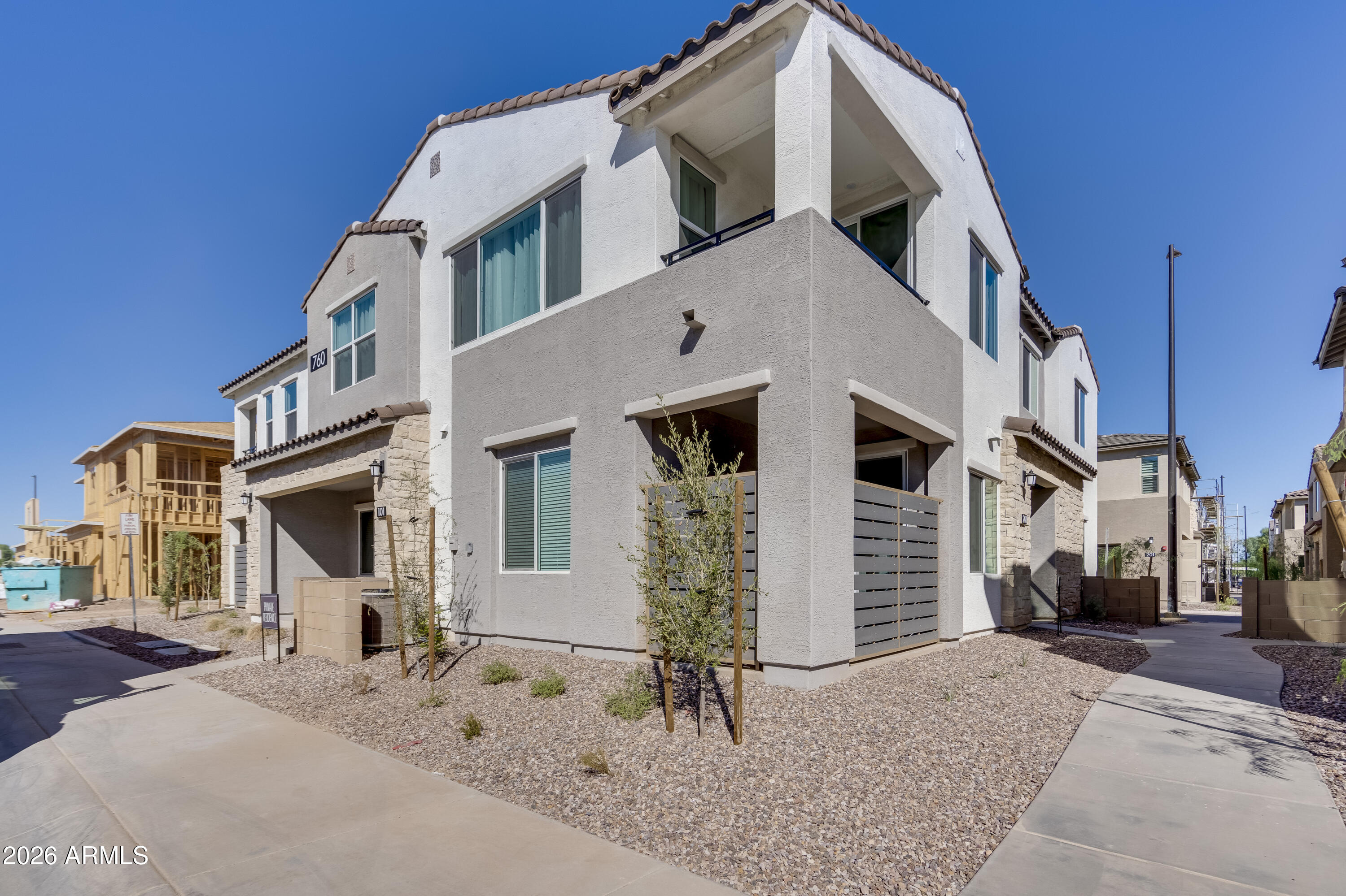 760 E Doral Avenue 101