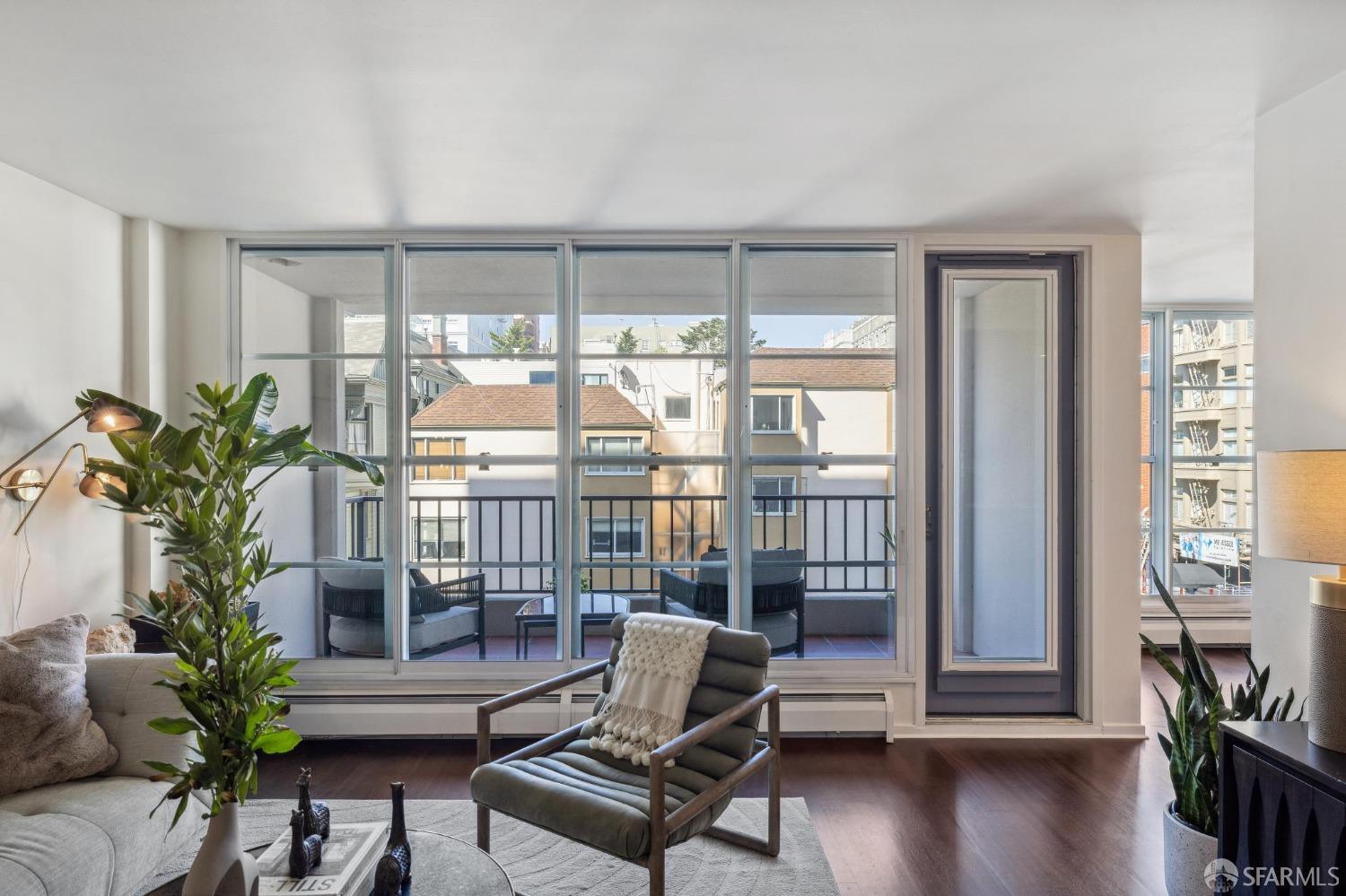 2040 Franklin Street # 507