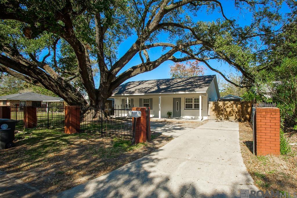 1430 Aster Dr