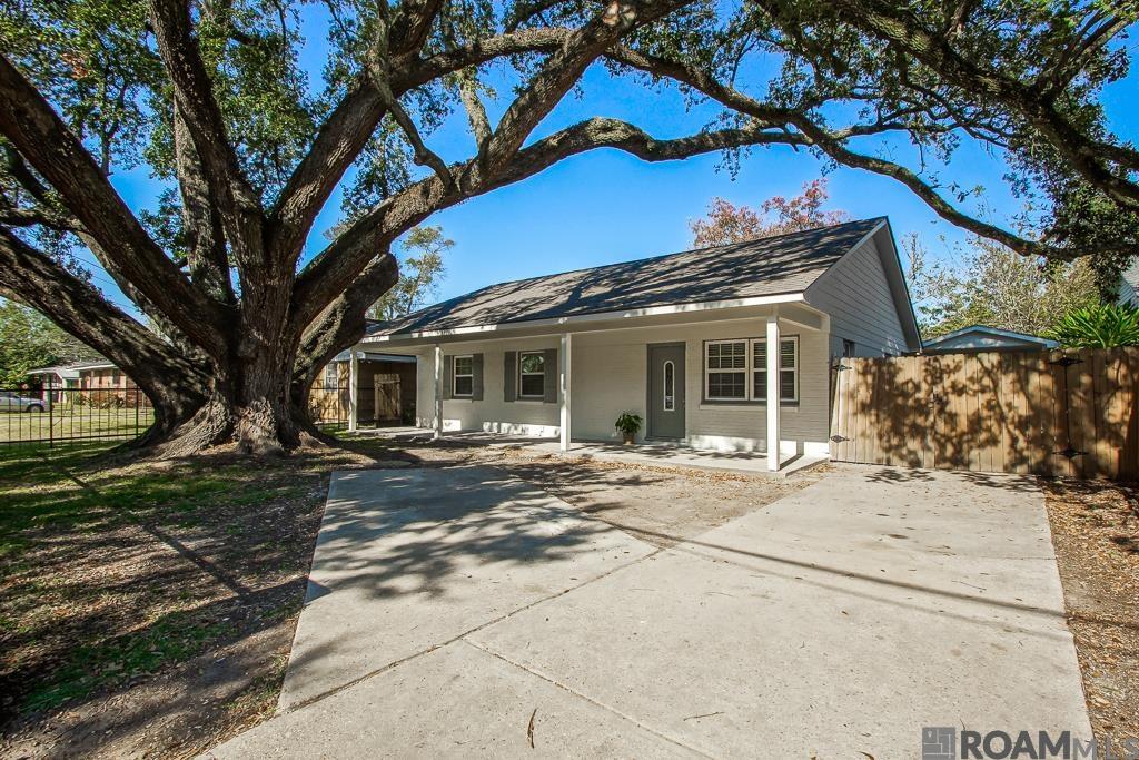 1430 Aster Dr