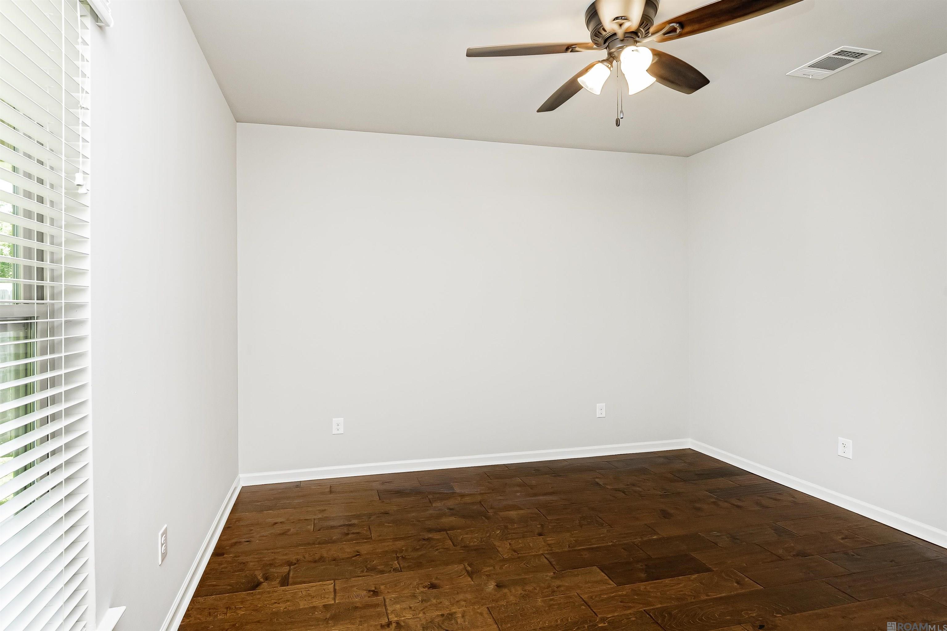 16255 White Rose Dr, Saint George