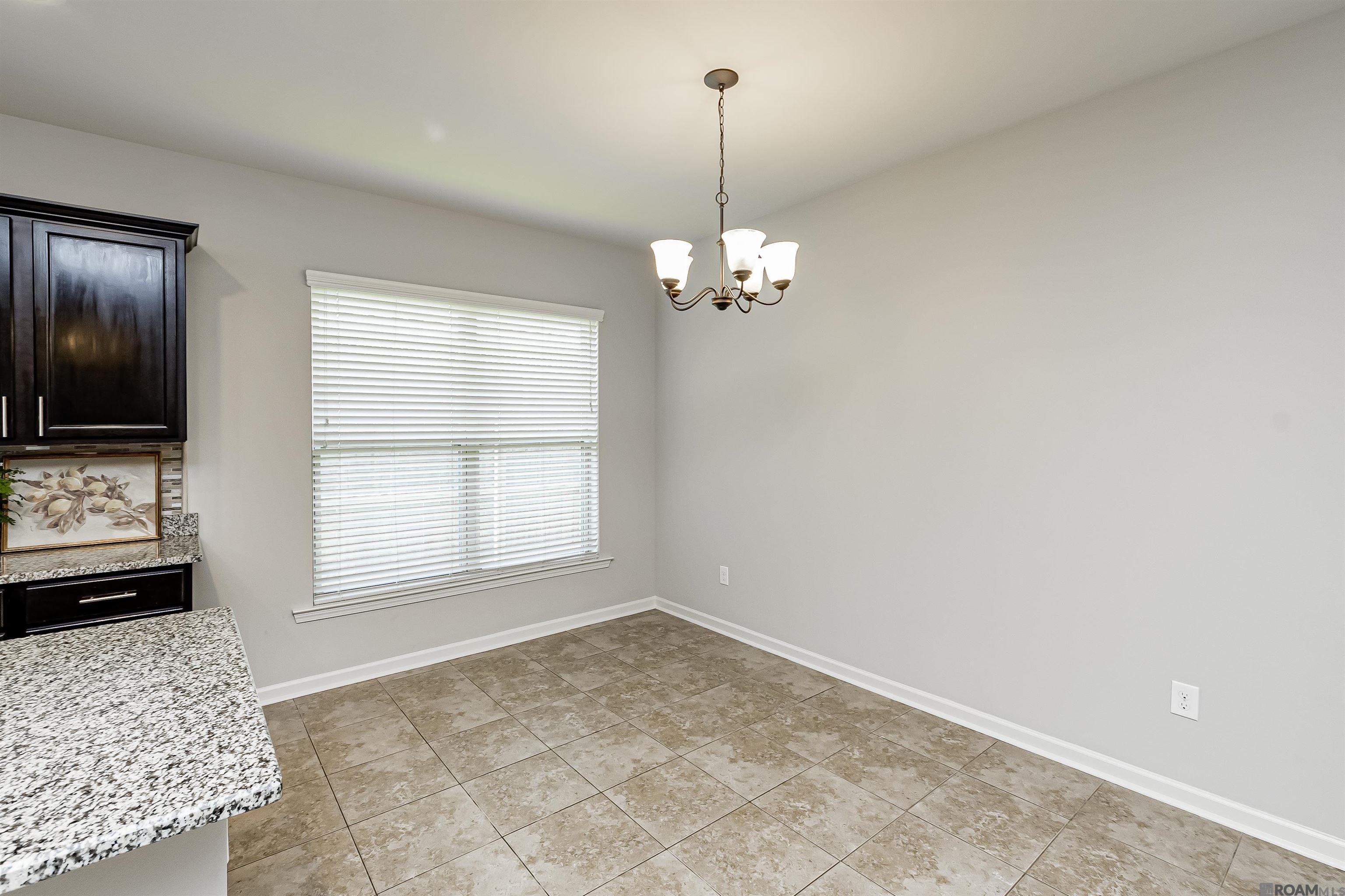 16255 White Rose Dr, Saint George