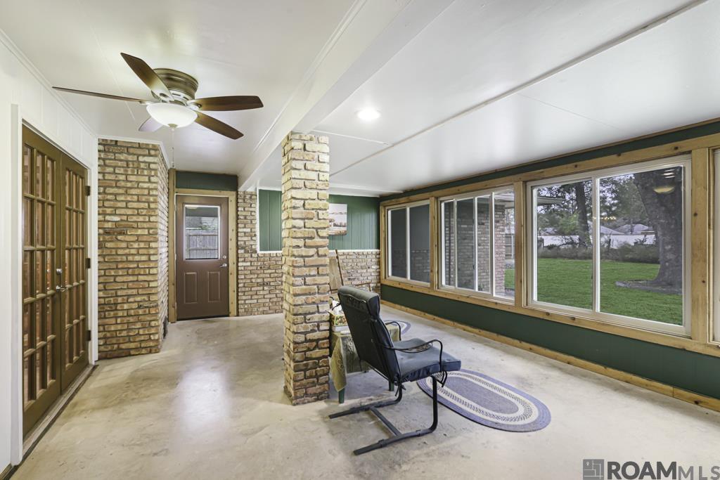 15429 Chickamauga Ave