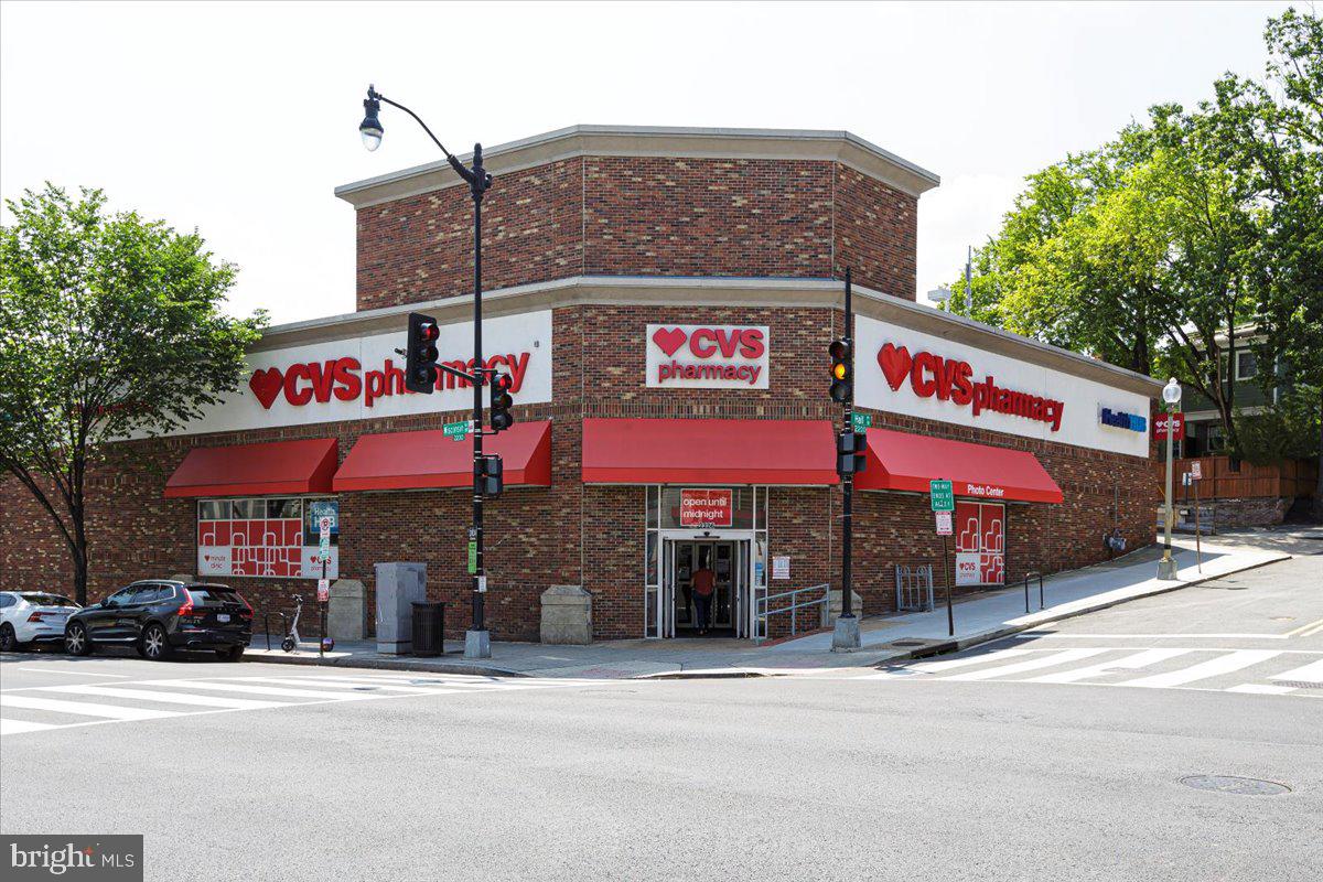 2325 42ND STREET NW 404