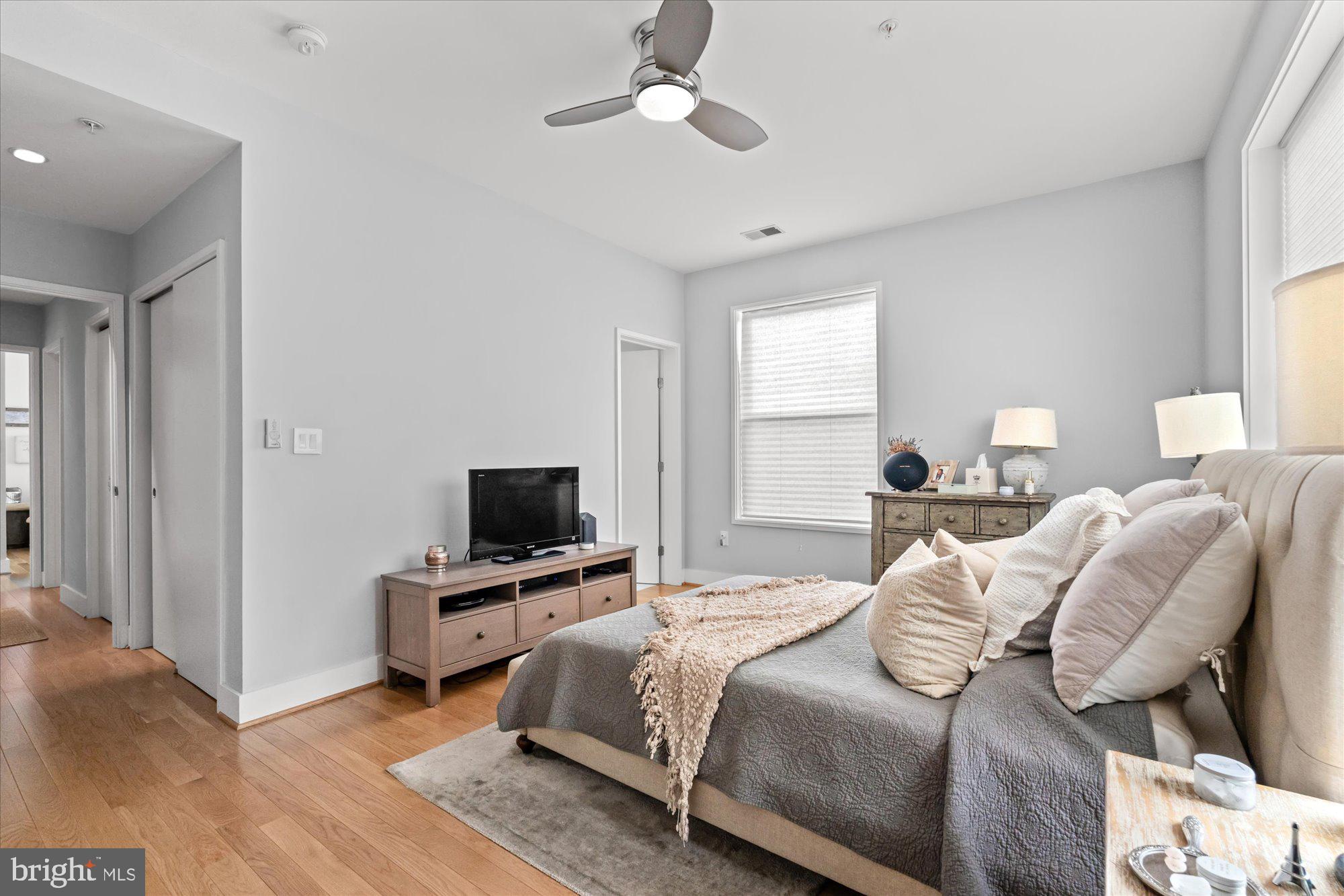 610 NEWTON PLACE NW 8