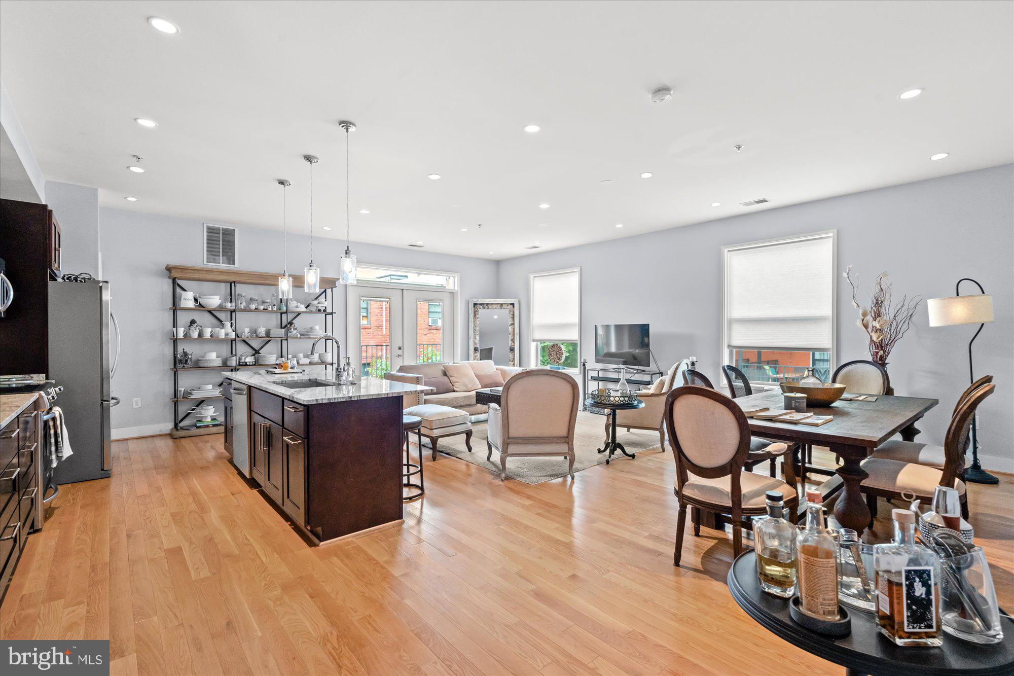 610 NEWTON PLACE NW 8