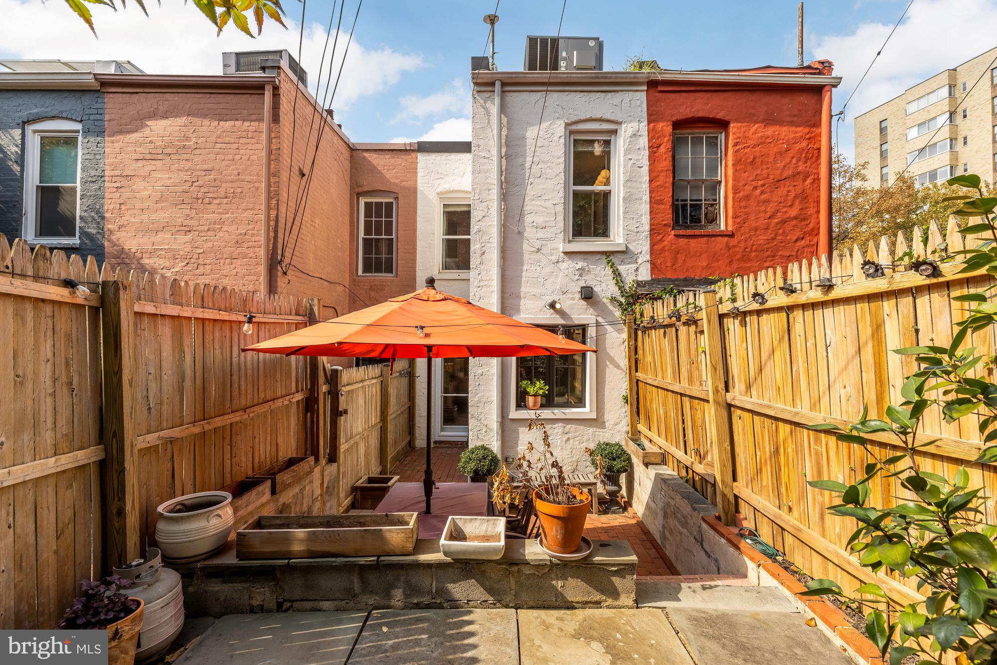 1652 KALORAMA ROAD NW