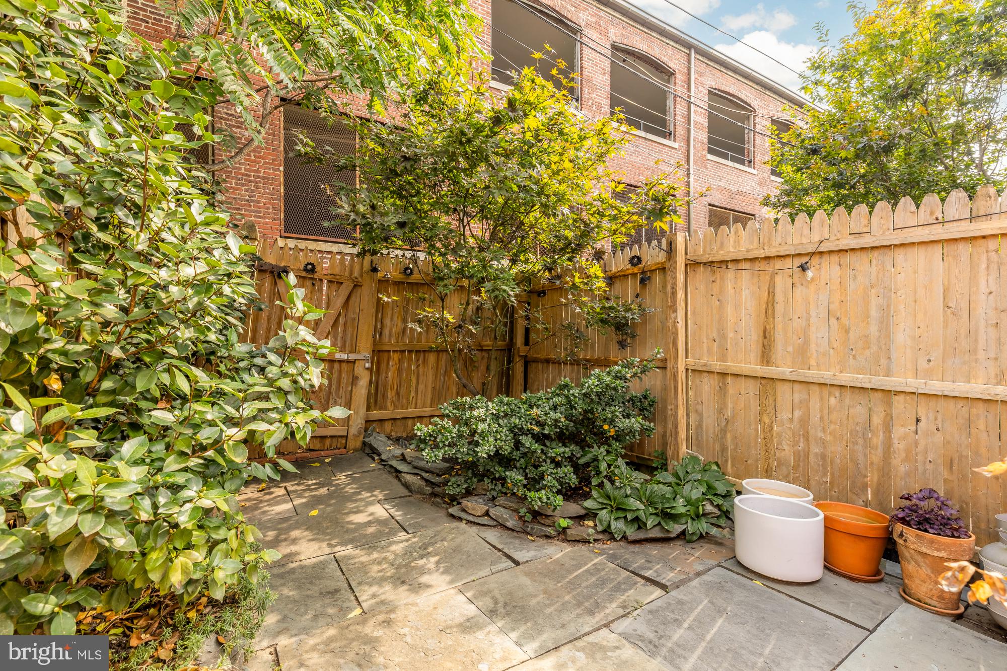 1652 KALORAMA ROAD NW