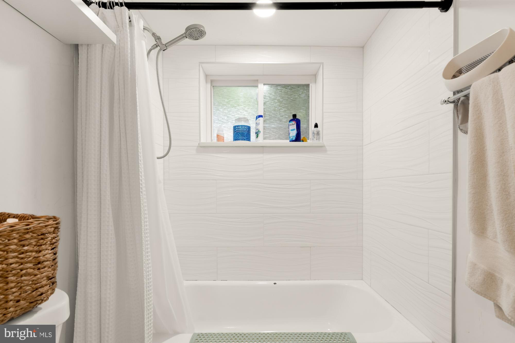 4826 BUTTERWORTH PLACE NW