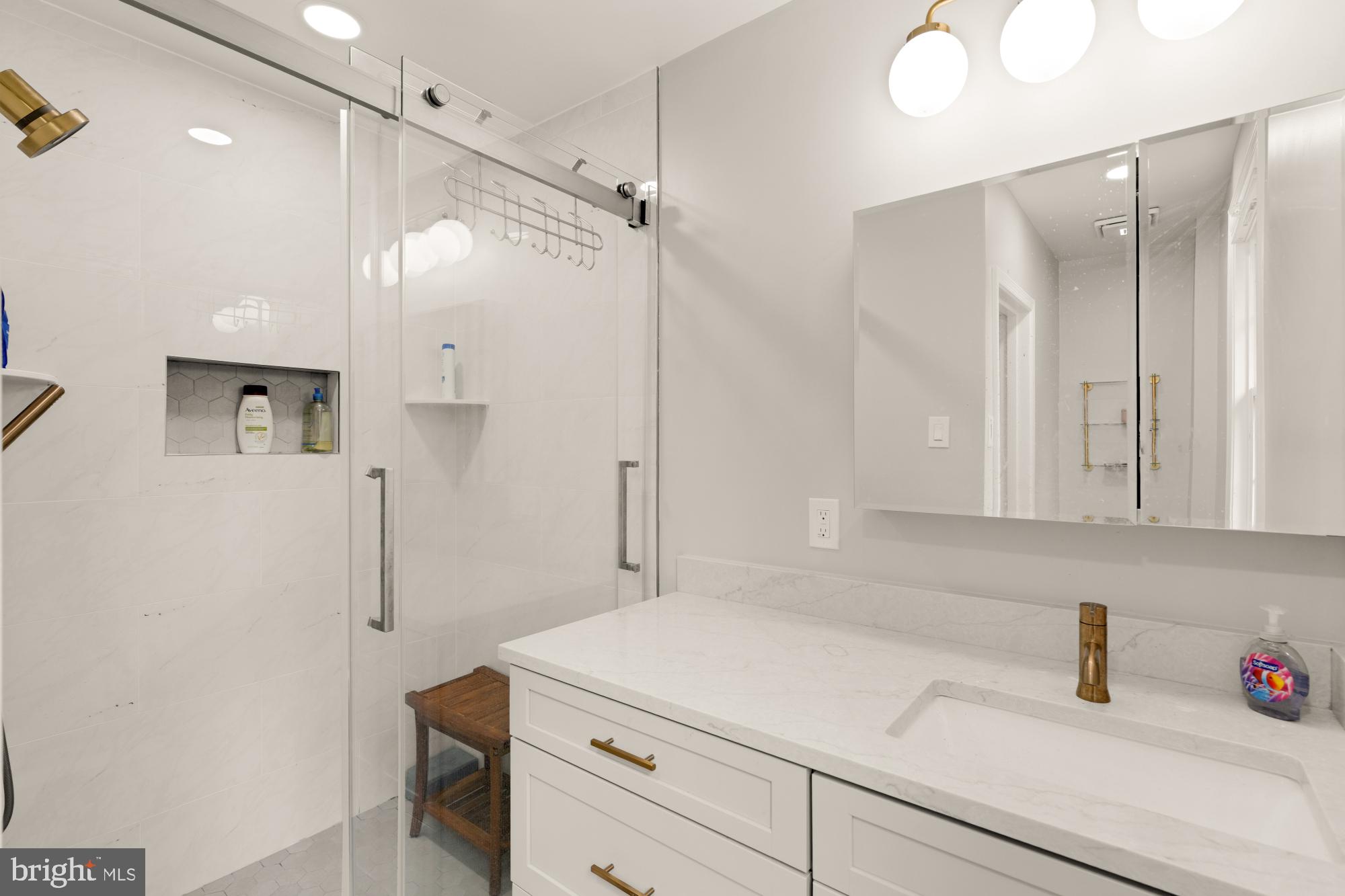 4826 BUTTERWORTH PLACE NW