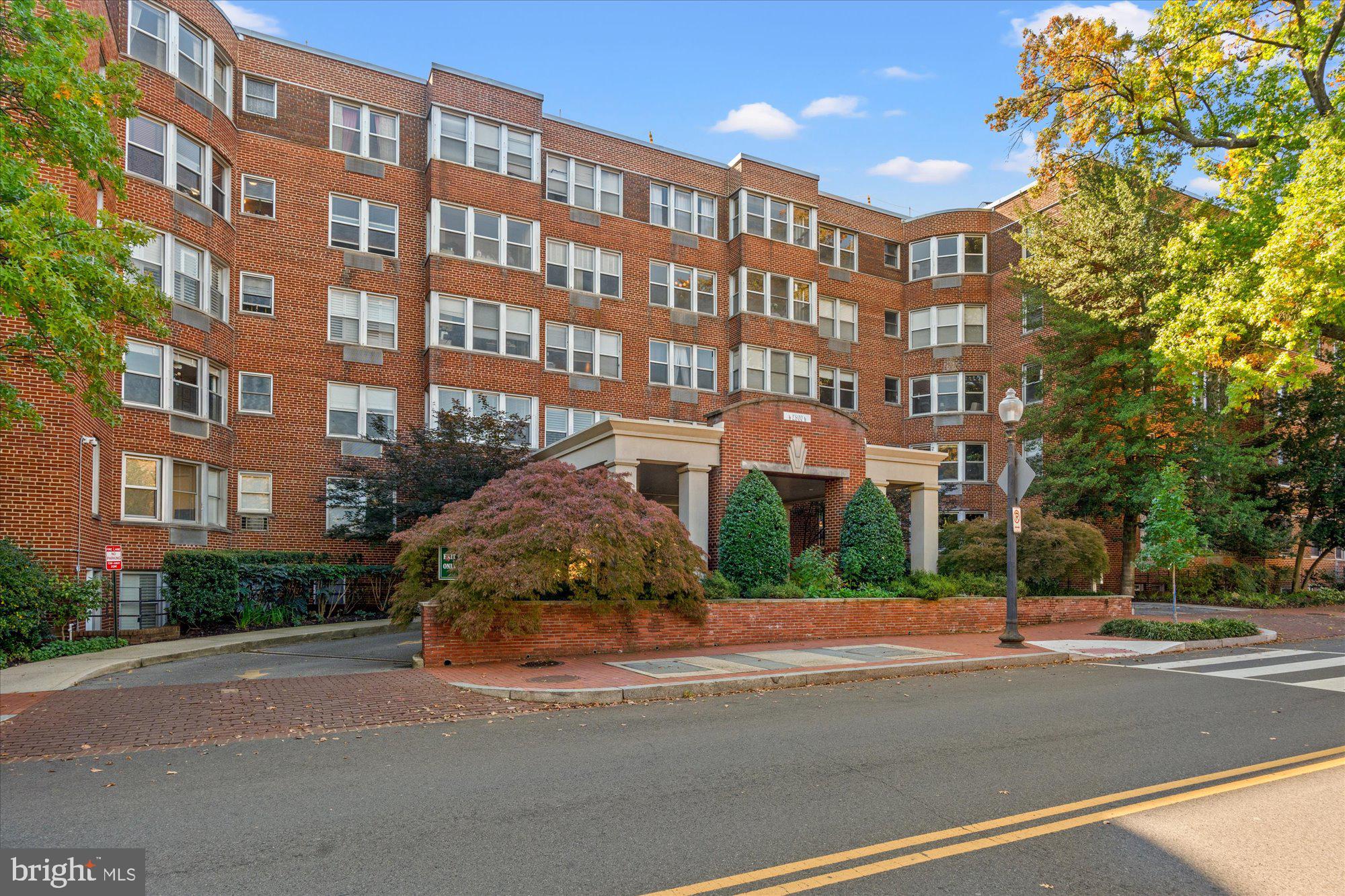 2500 Q STREET NW 330