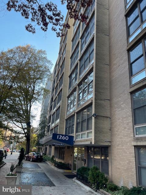1260 21ST STREET NW 212