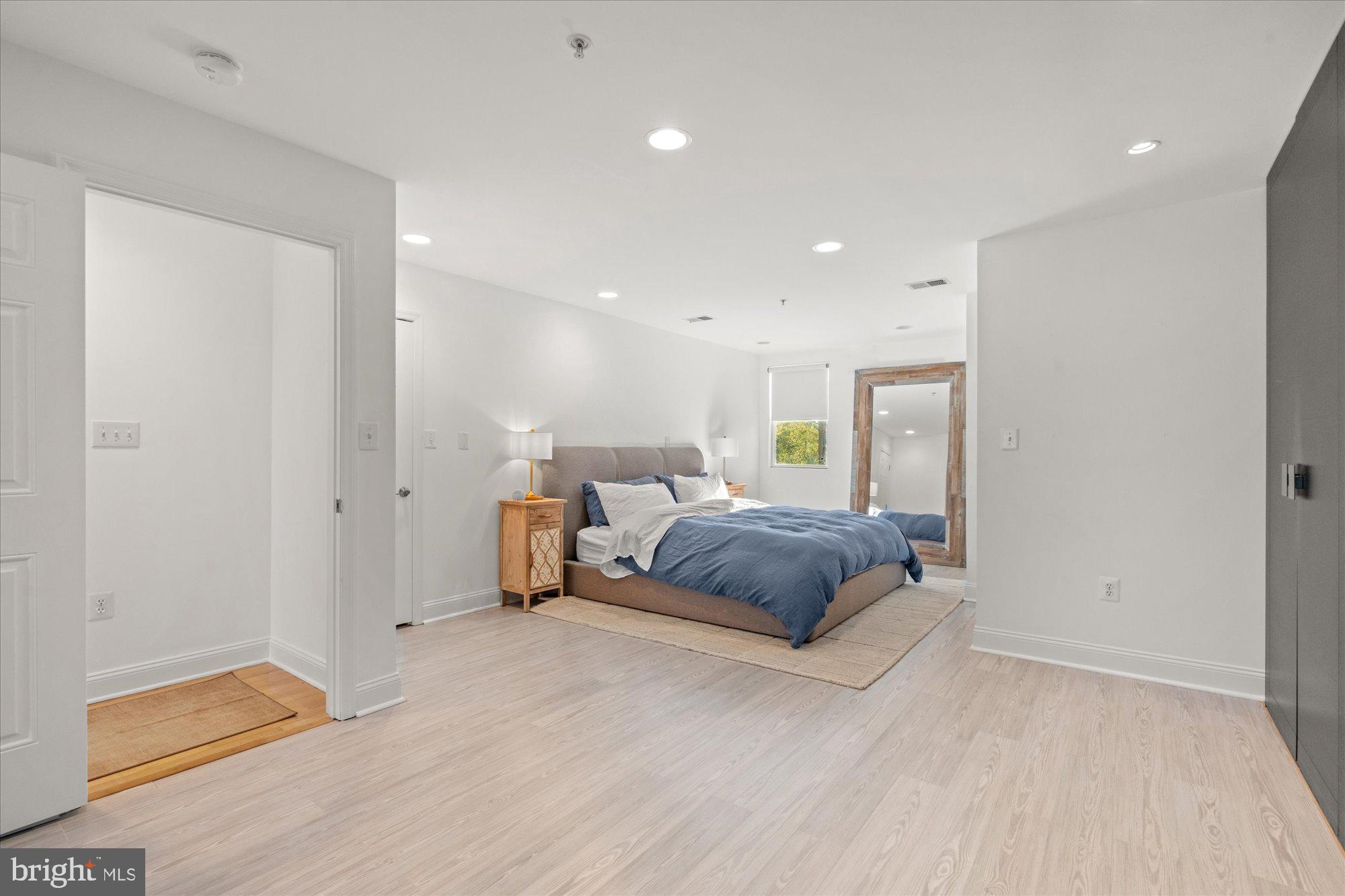 1610 11TH STREET NW 3B
