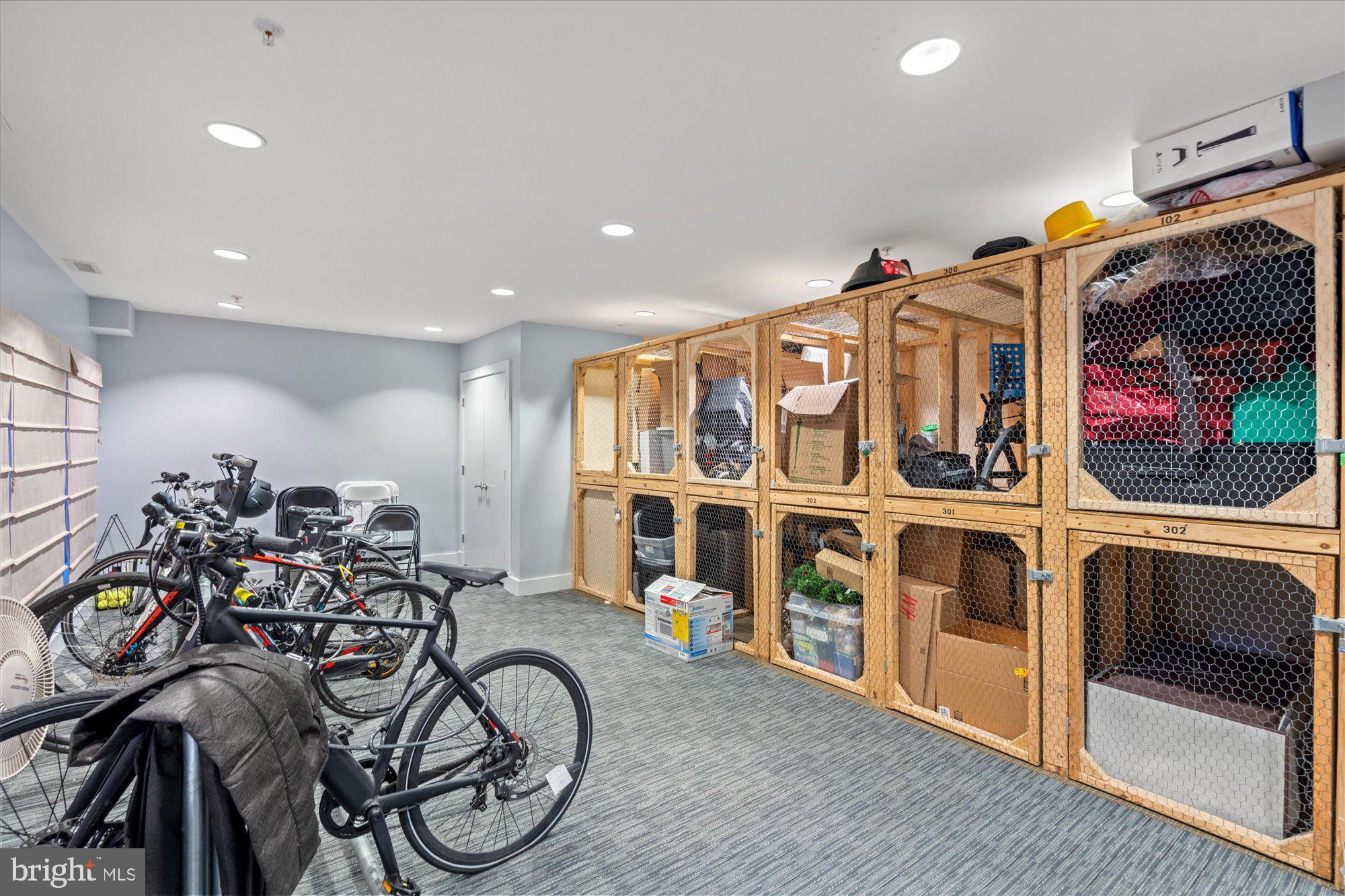 449 R STREET NW 301