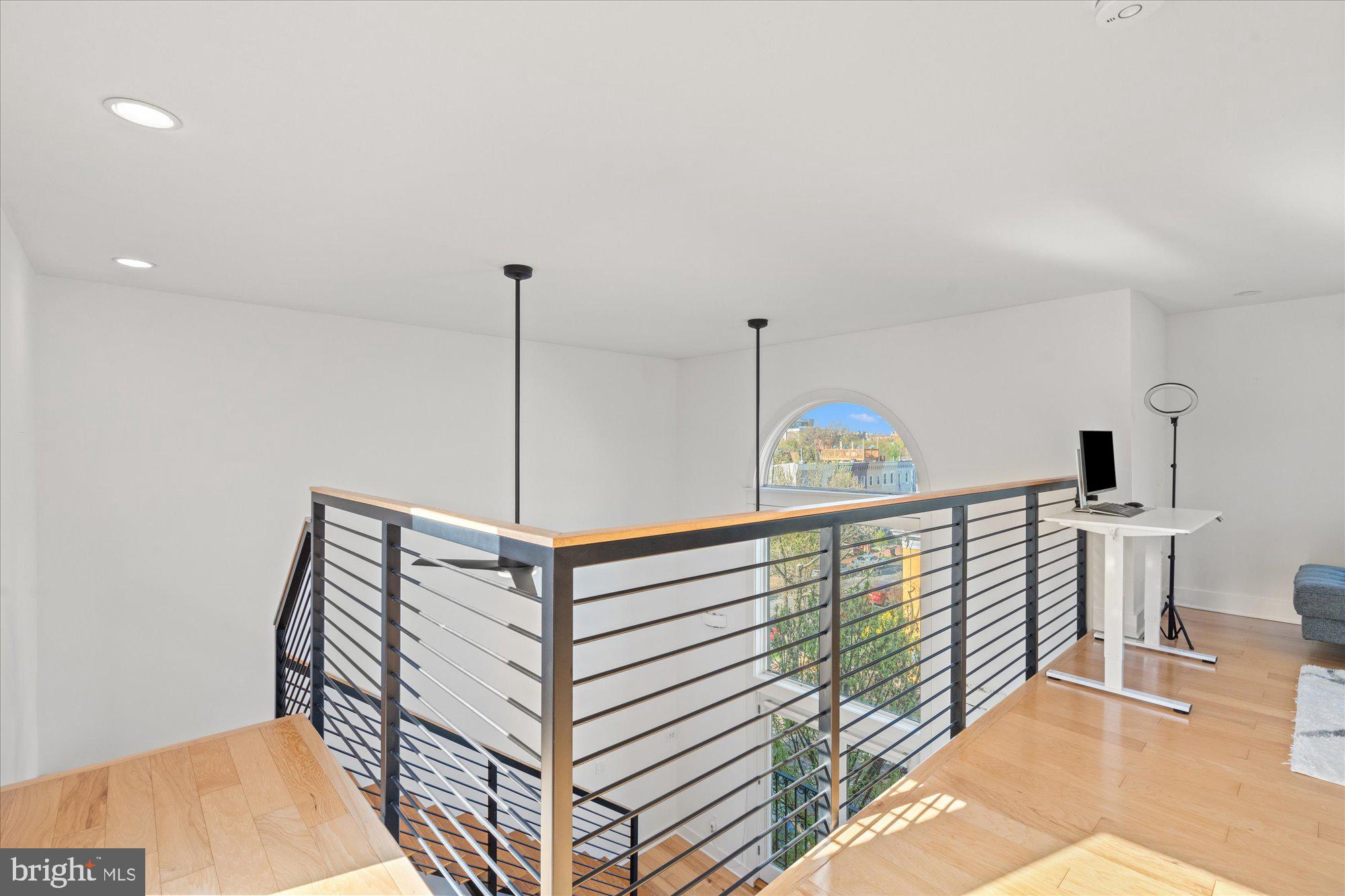 449 R STREET NW 301
