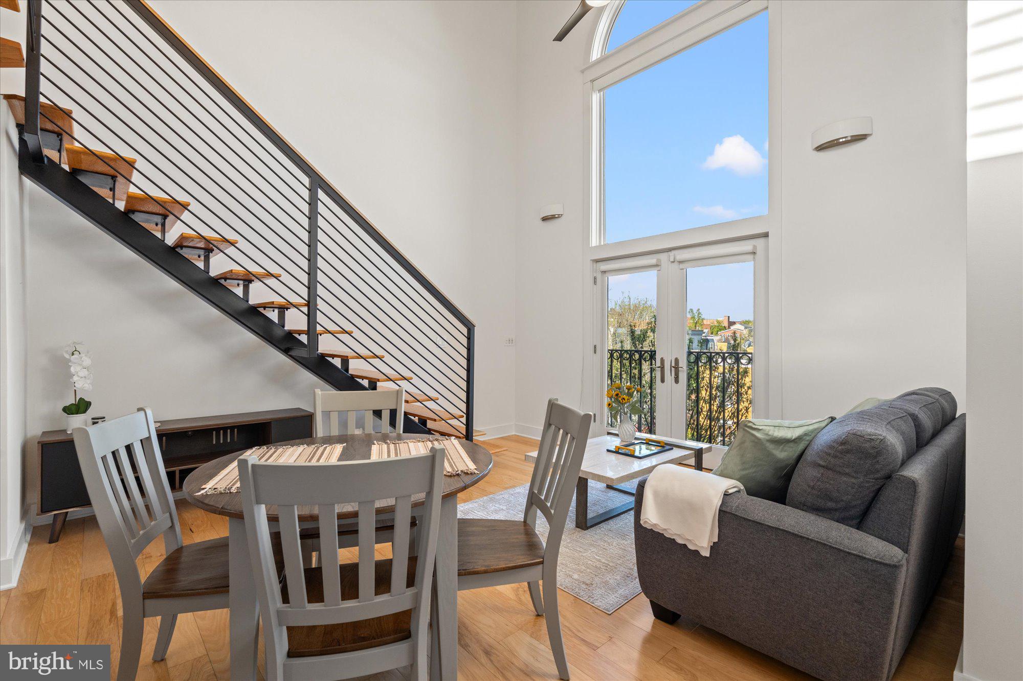 449 R STREET NW 301