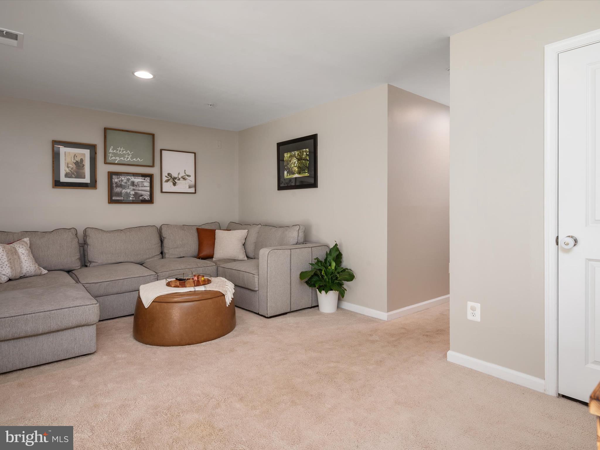 7654 TIMBERCROSS LANE