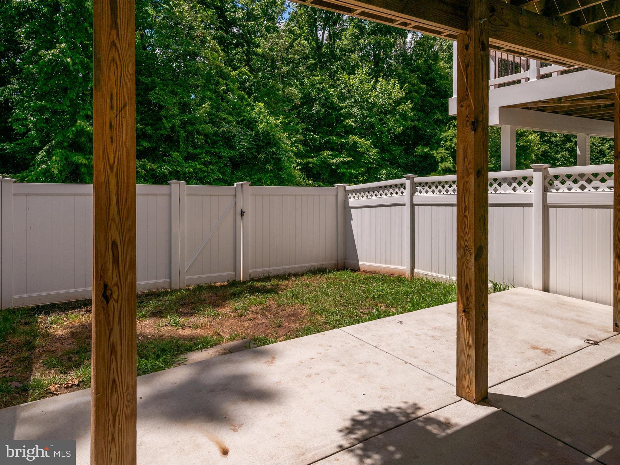 7654 TIMBERCROSS LANE