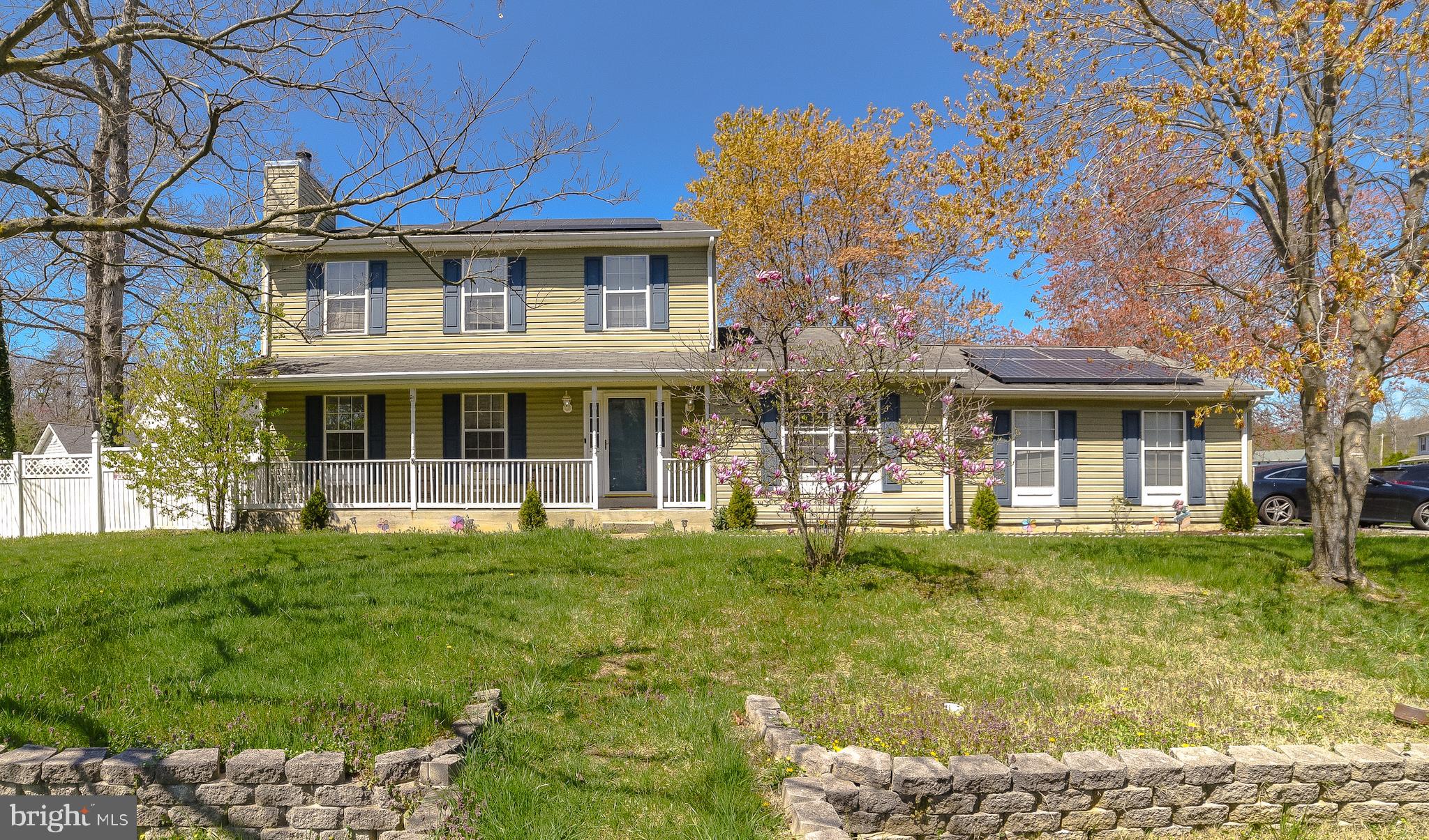 2411 SHADE OAK COURT