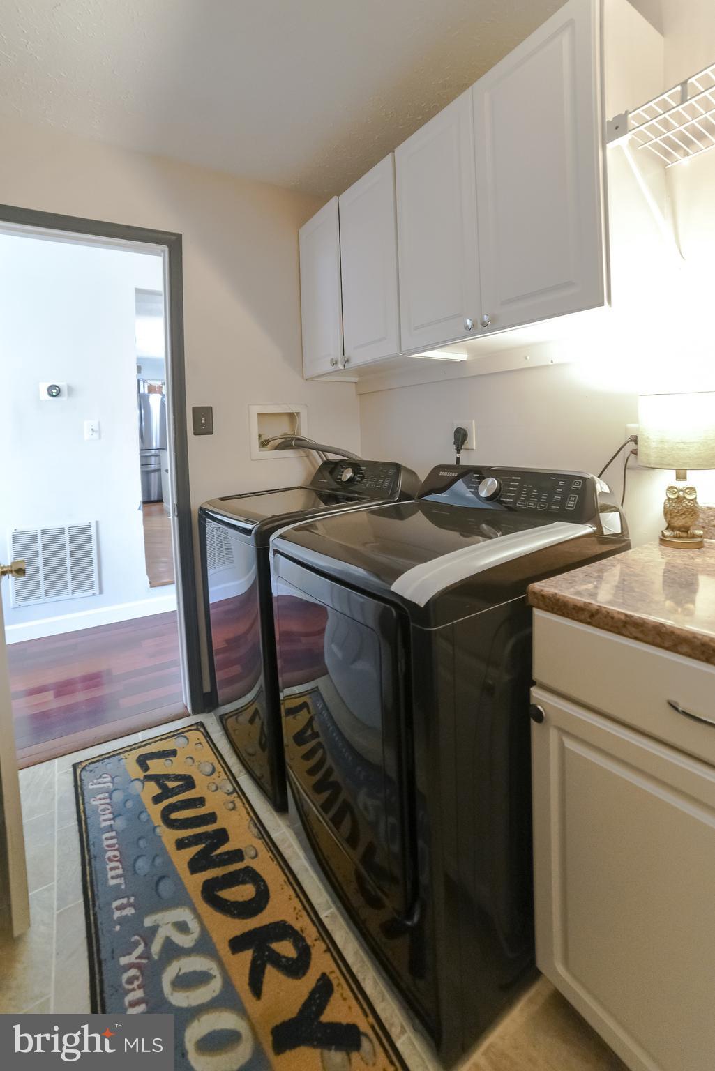 2411 SHADE OAK COURT