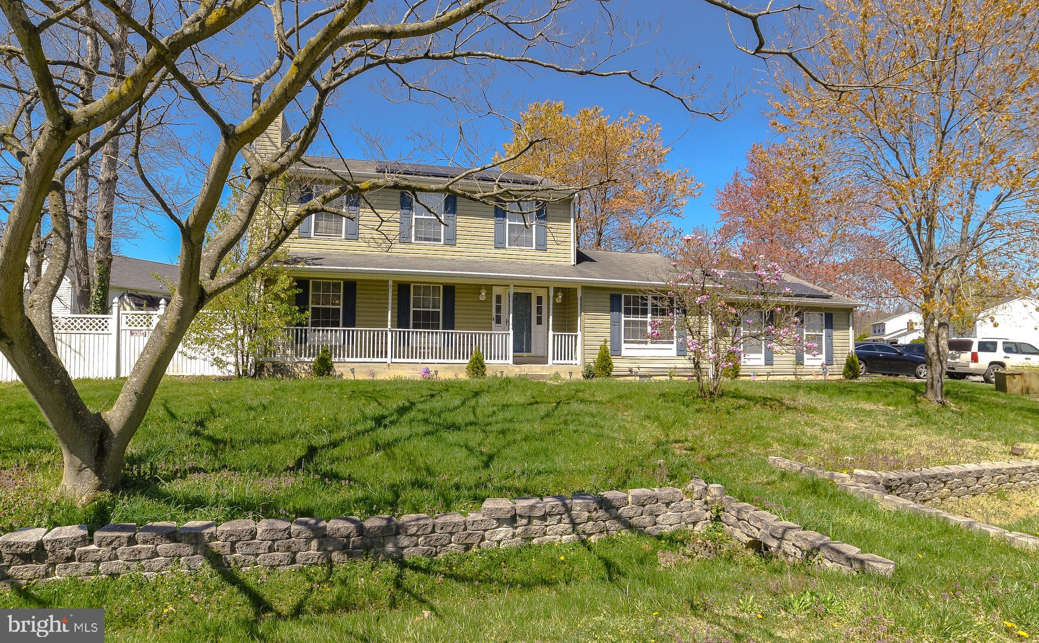 2411 SHADE OAK COURT