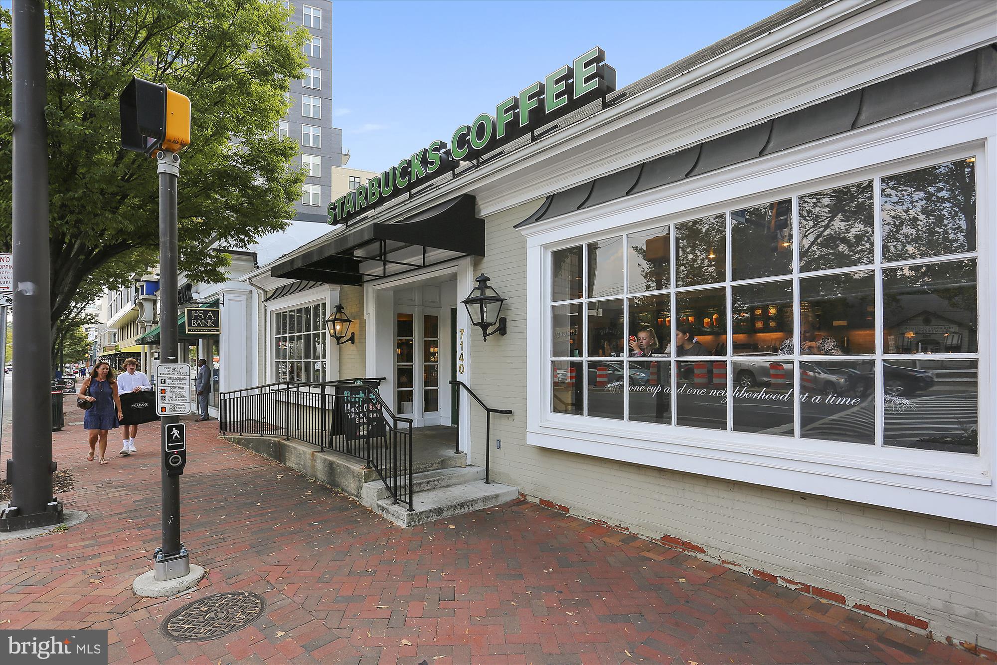 6820 WISCONSIN AVENUE 8001