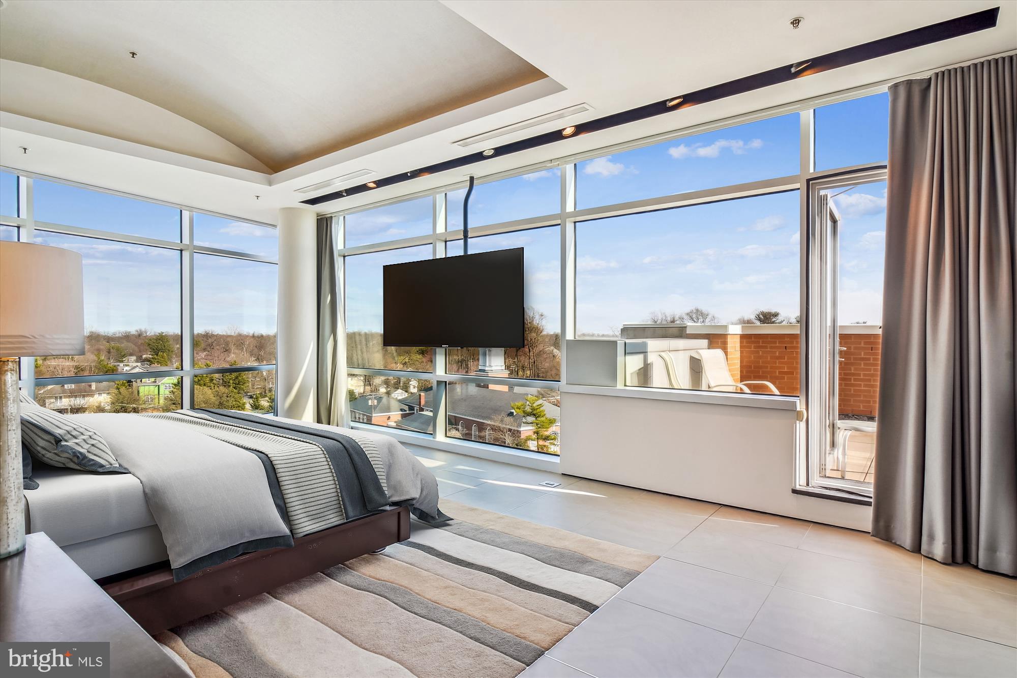 6820 WISCONSIN AVENUE 8001