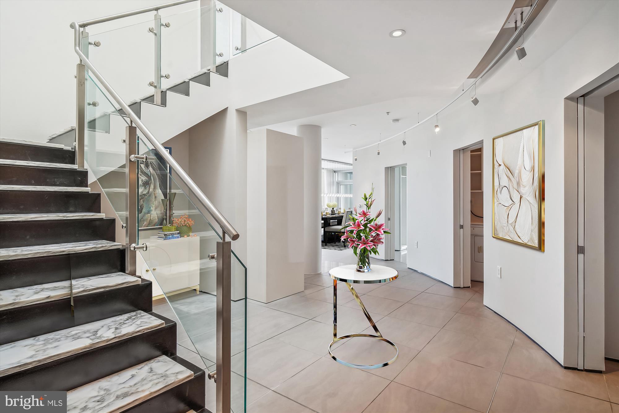 6820 WISCONSIN AVENUE 8001