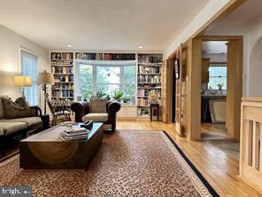 8208 THOREAU DRIVE