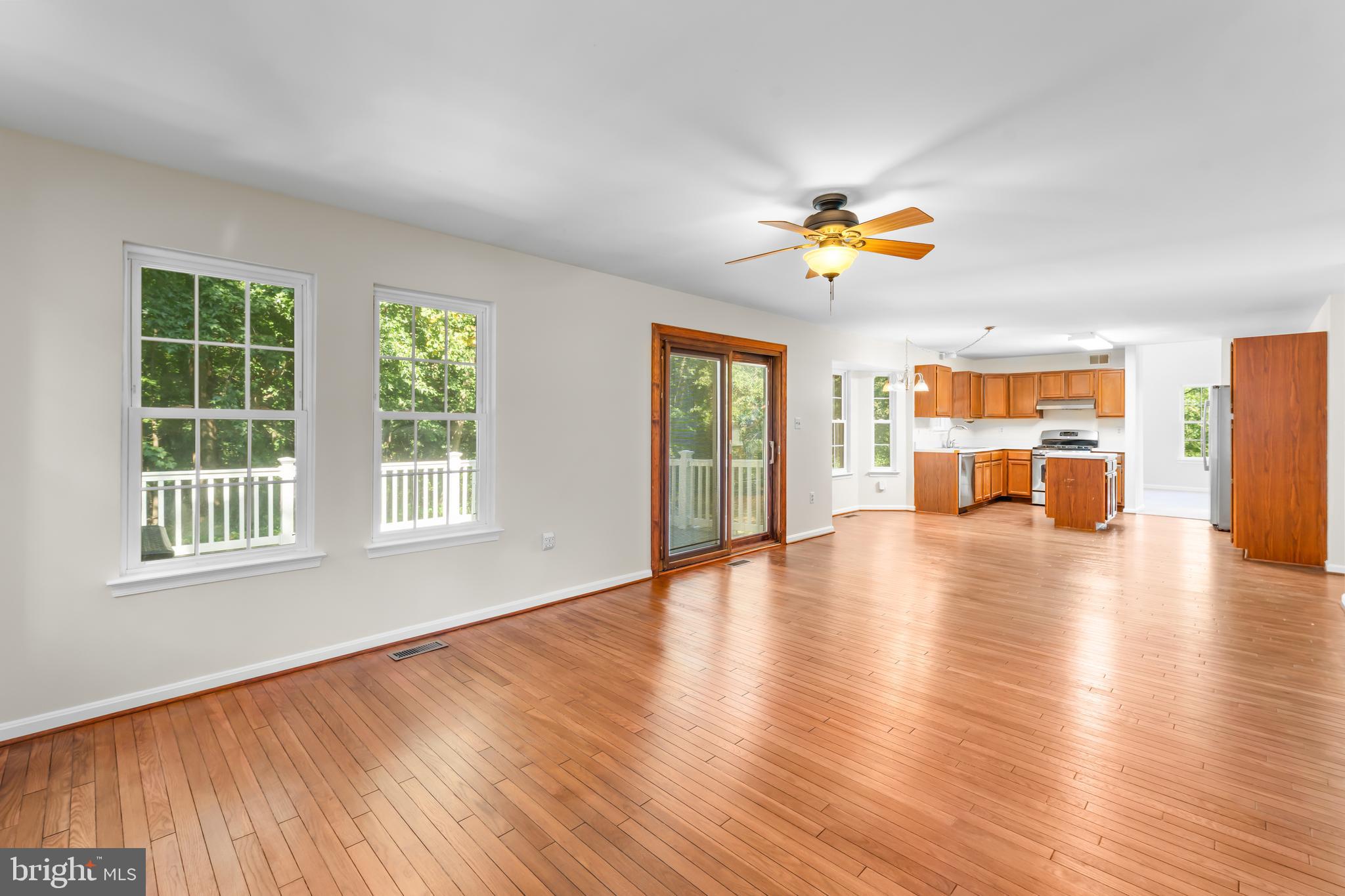6425 GWINNETT LANE