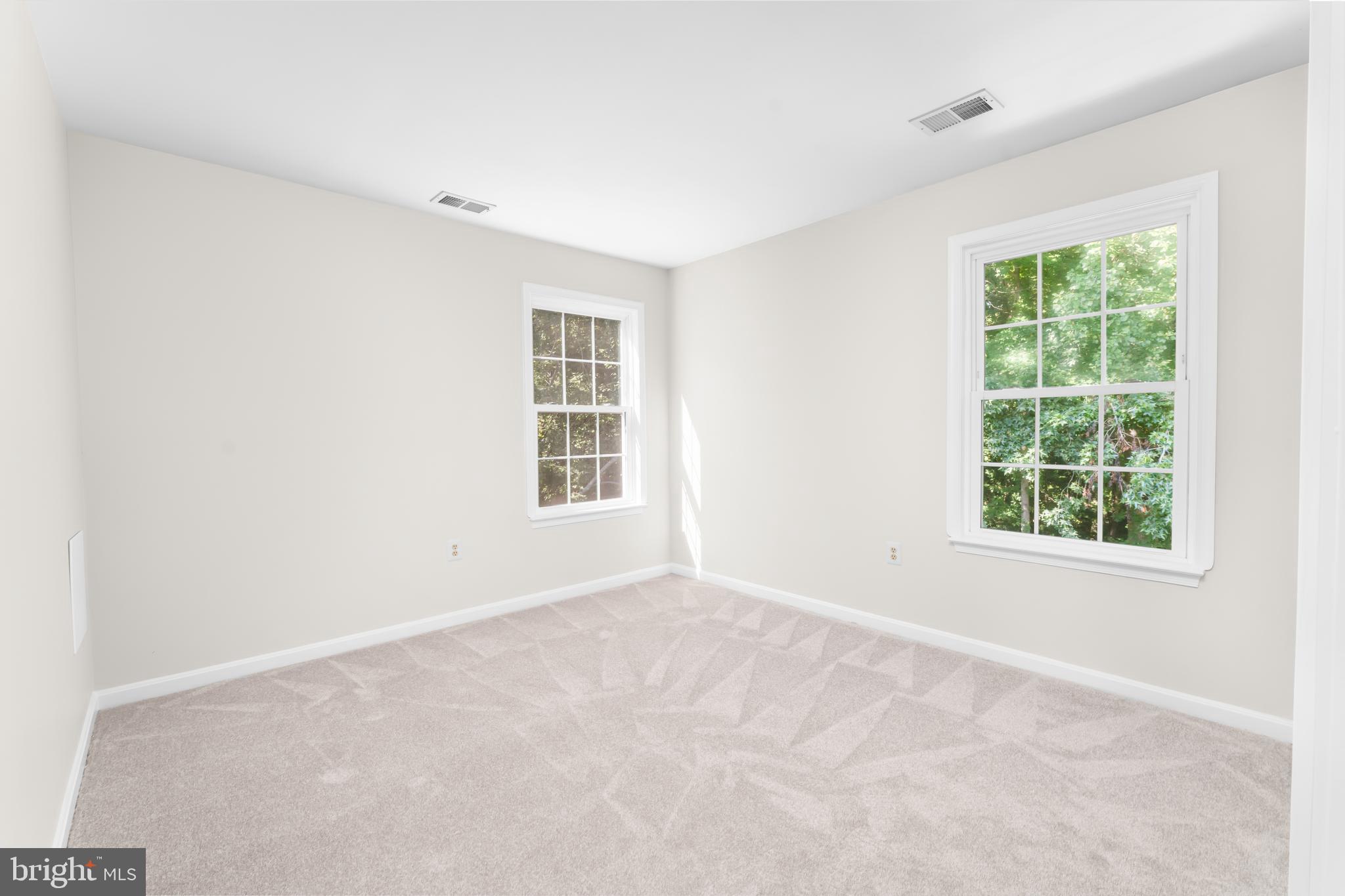 6425 GWINNETT LANE