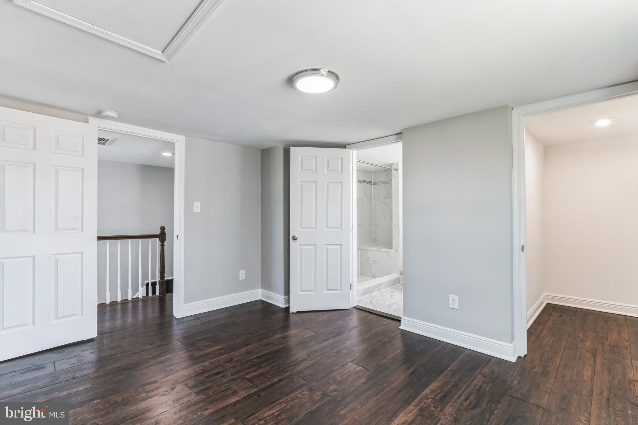 504 W ISABELLA STREET