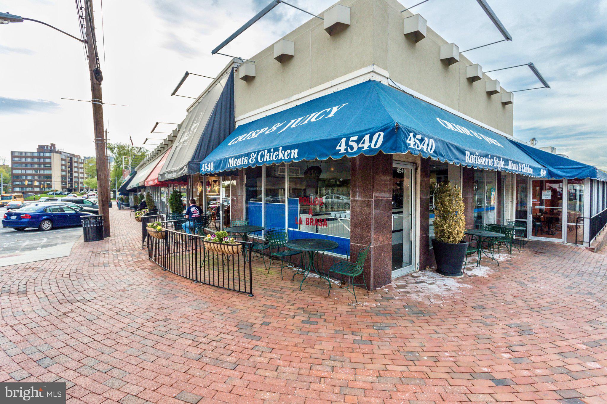 4390 LORCOM LANE 301