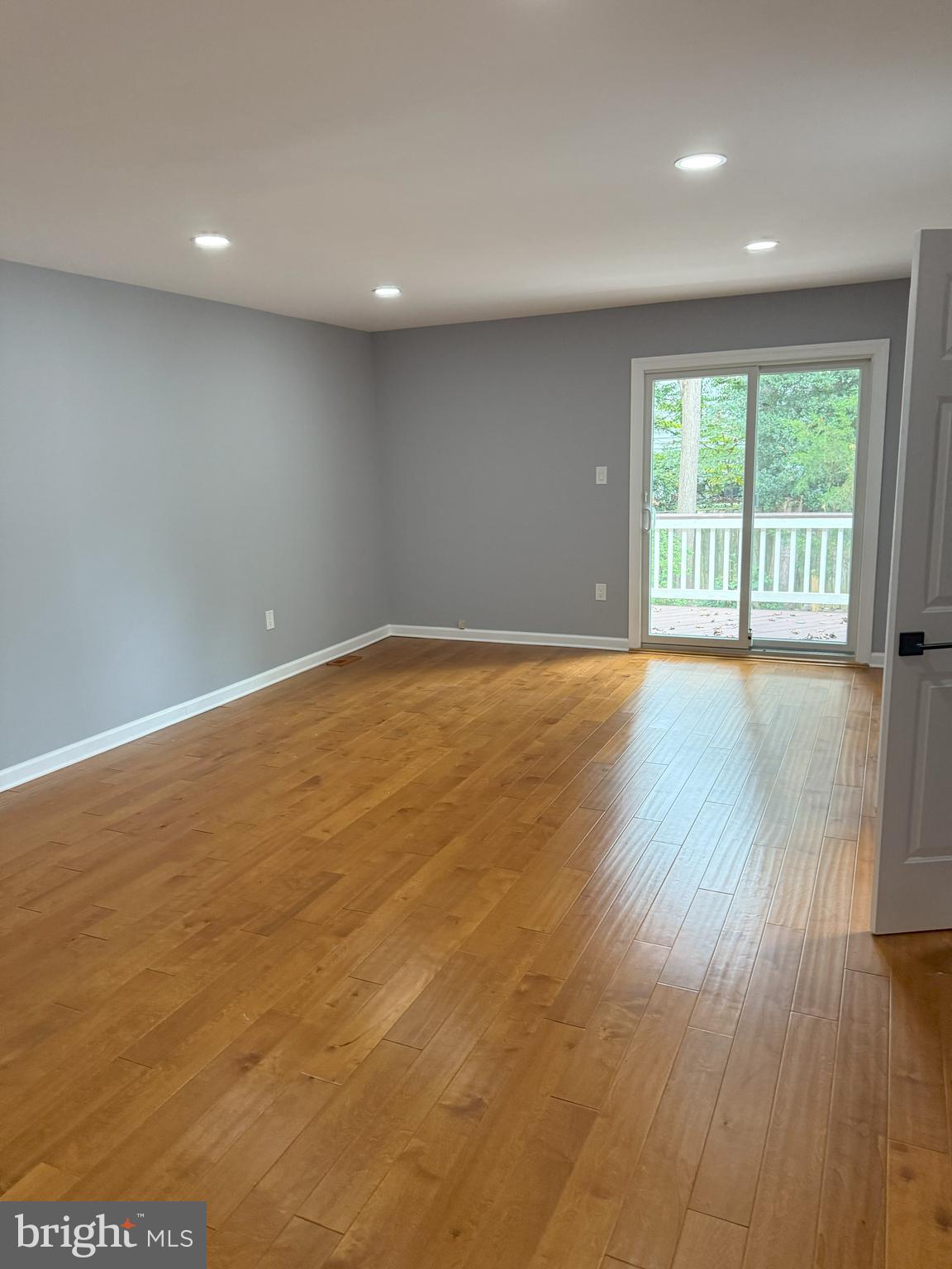 10909 CLARA BARTON COURT