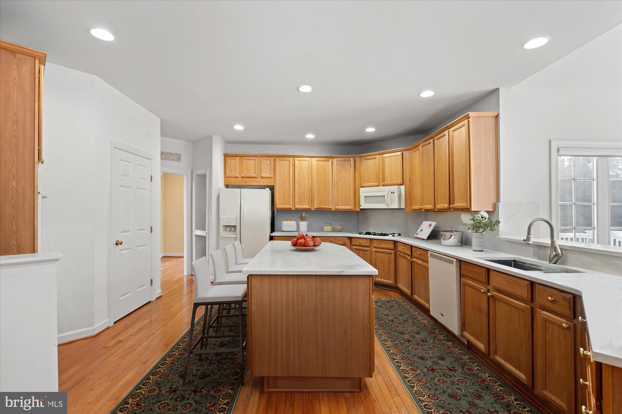 43041 LAGO STELLA PLACE