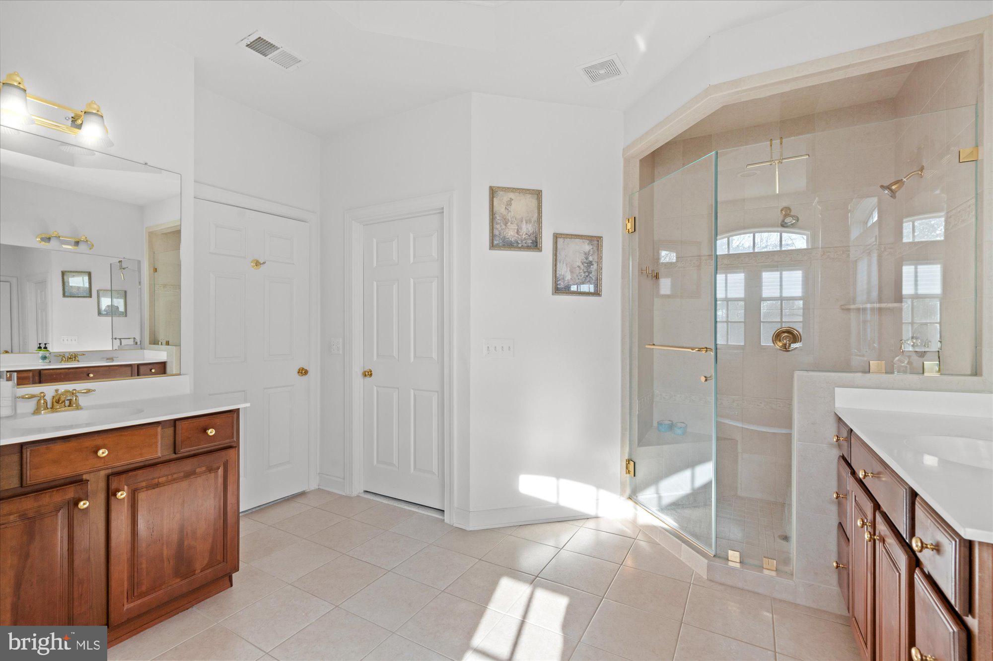 43041 LAGO STELLA PLACE