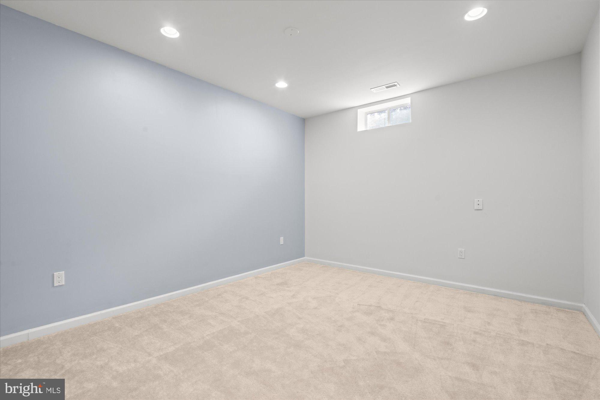 43041 LAGO STELLA PLACE