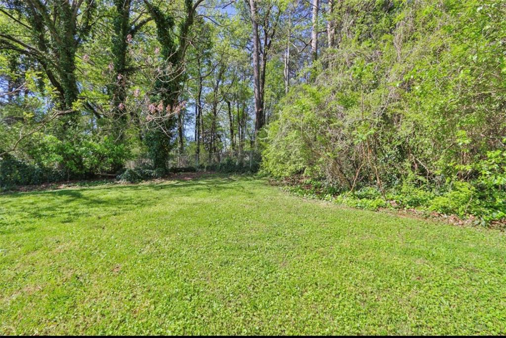 884 Meadow Rock Way