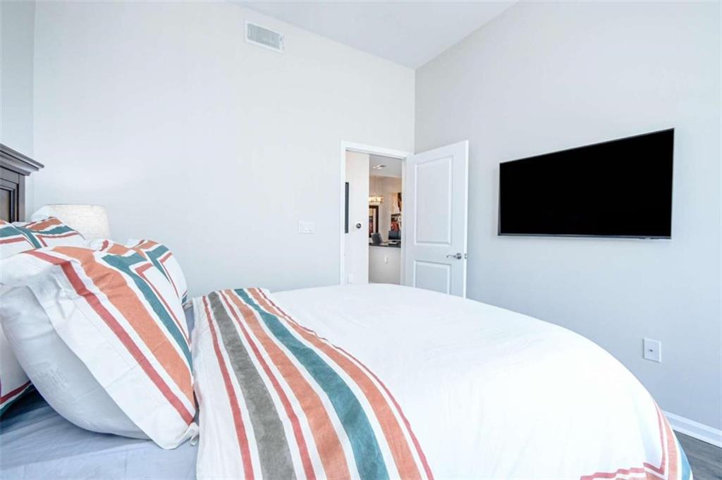 3040 Peachtree Road Unit: 1602